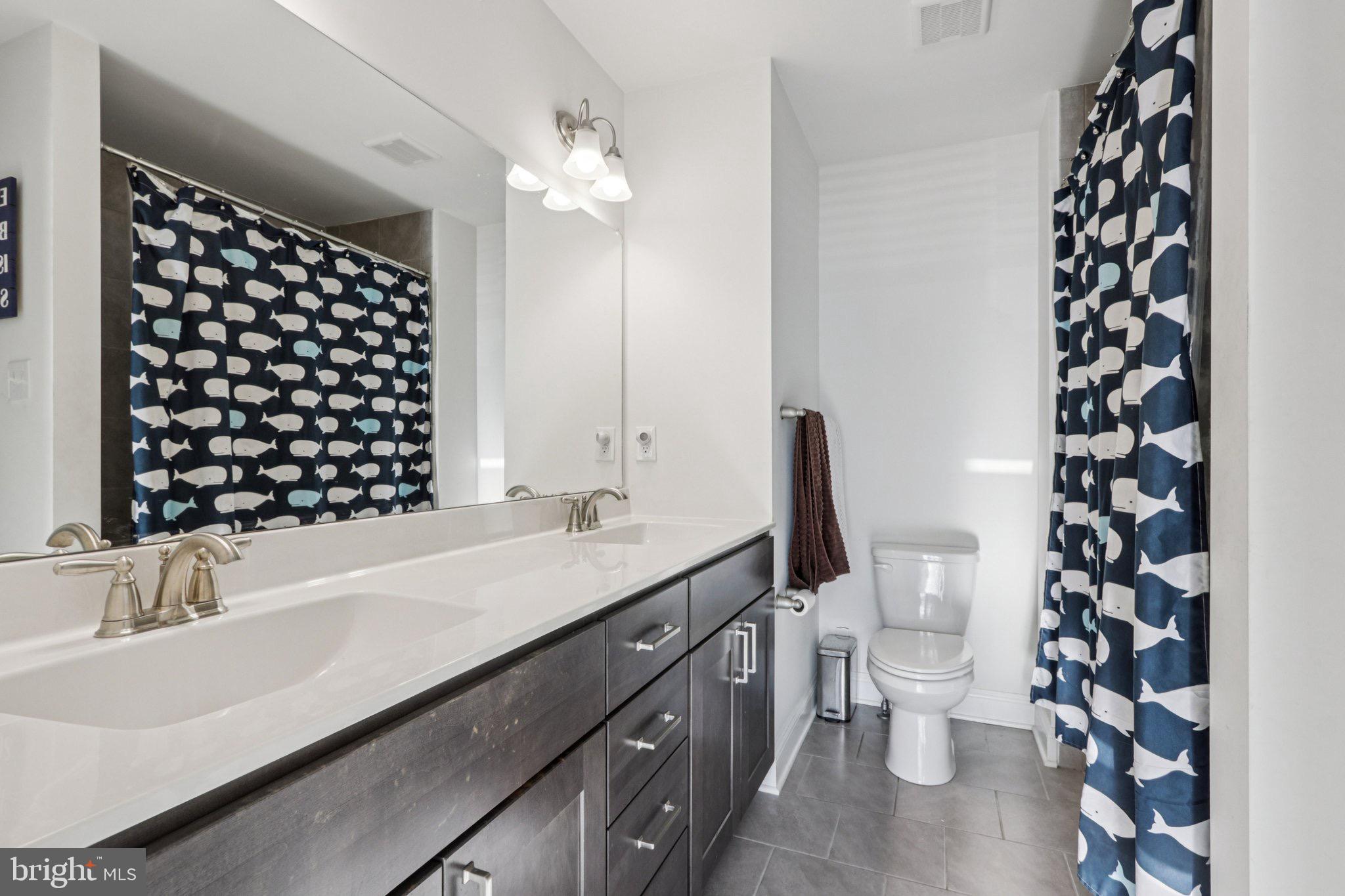 BROOKFIELD - Residential