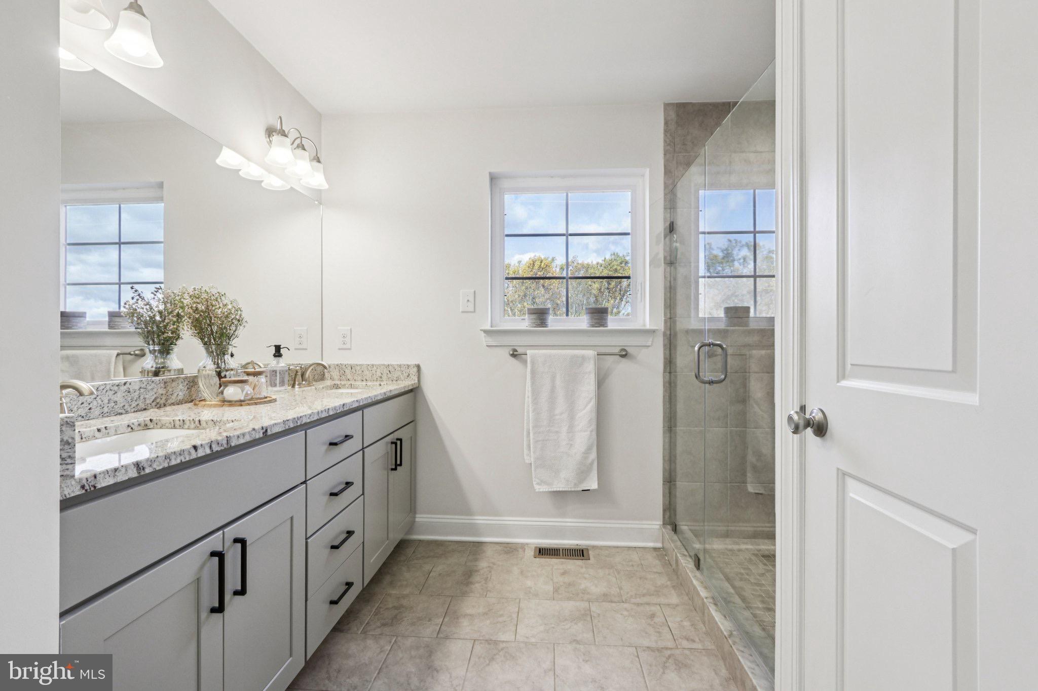 BROOKFIELD - Residential