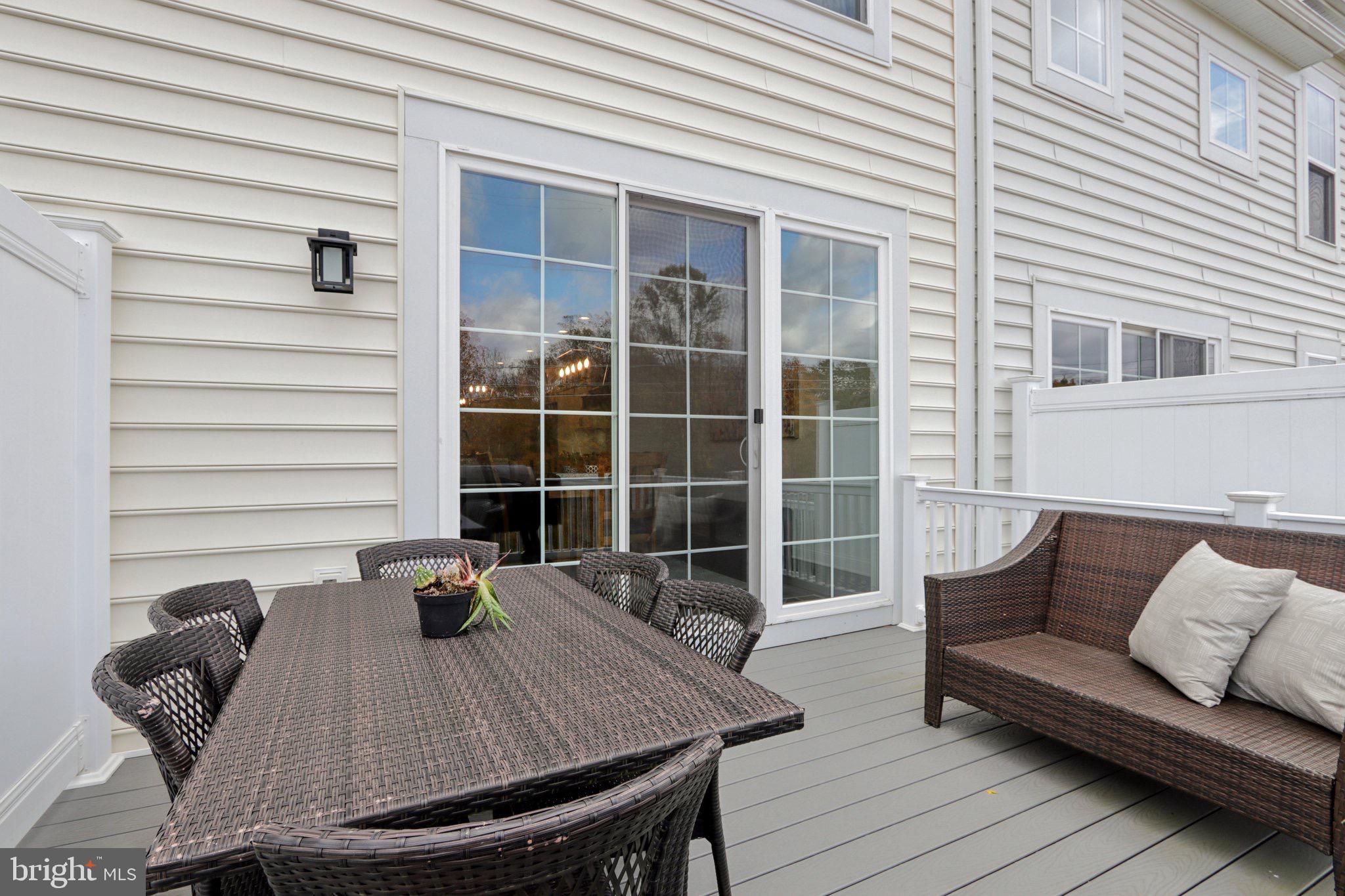 BROOKFIELD - Residential