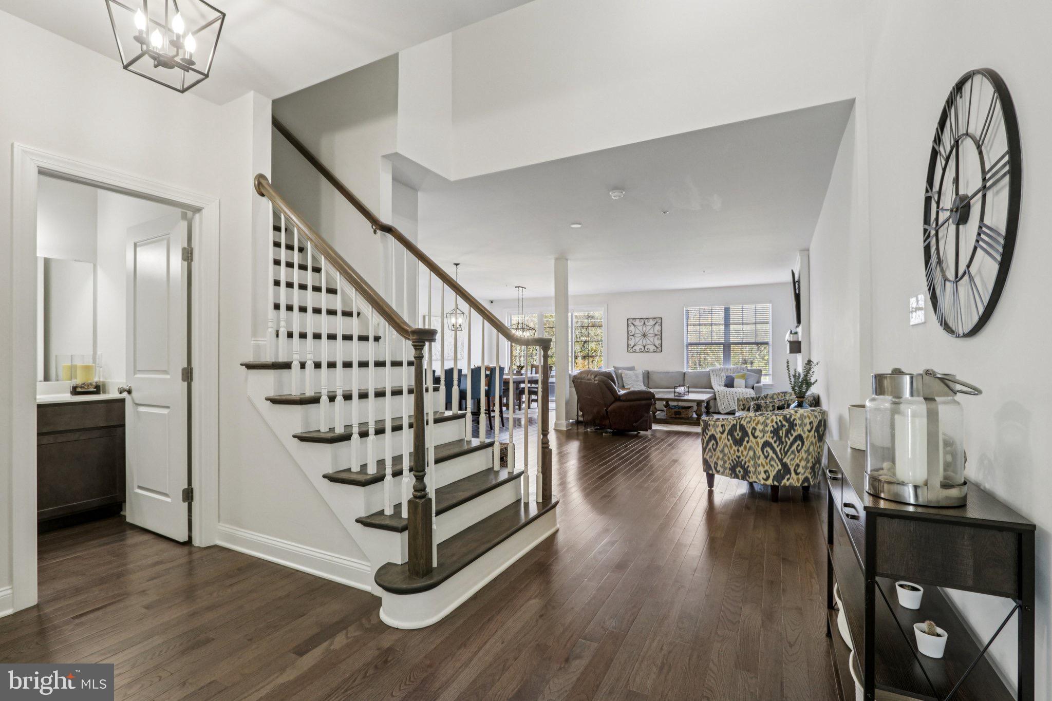 BROOKFIELD - Residential