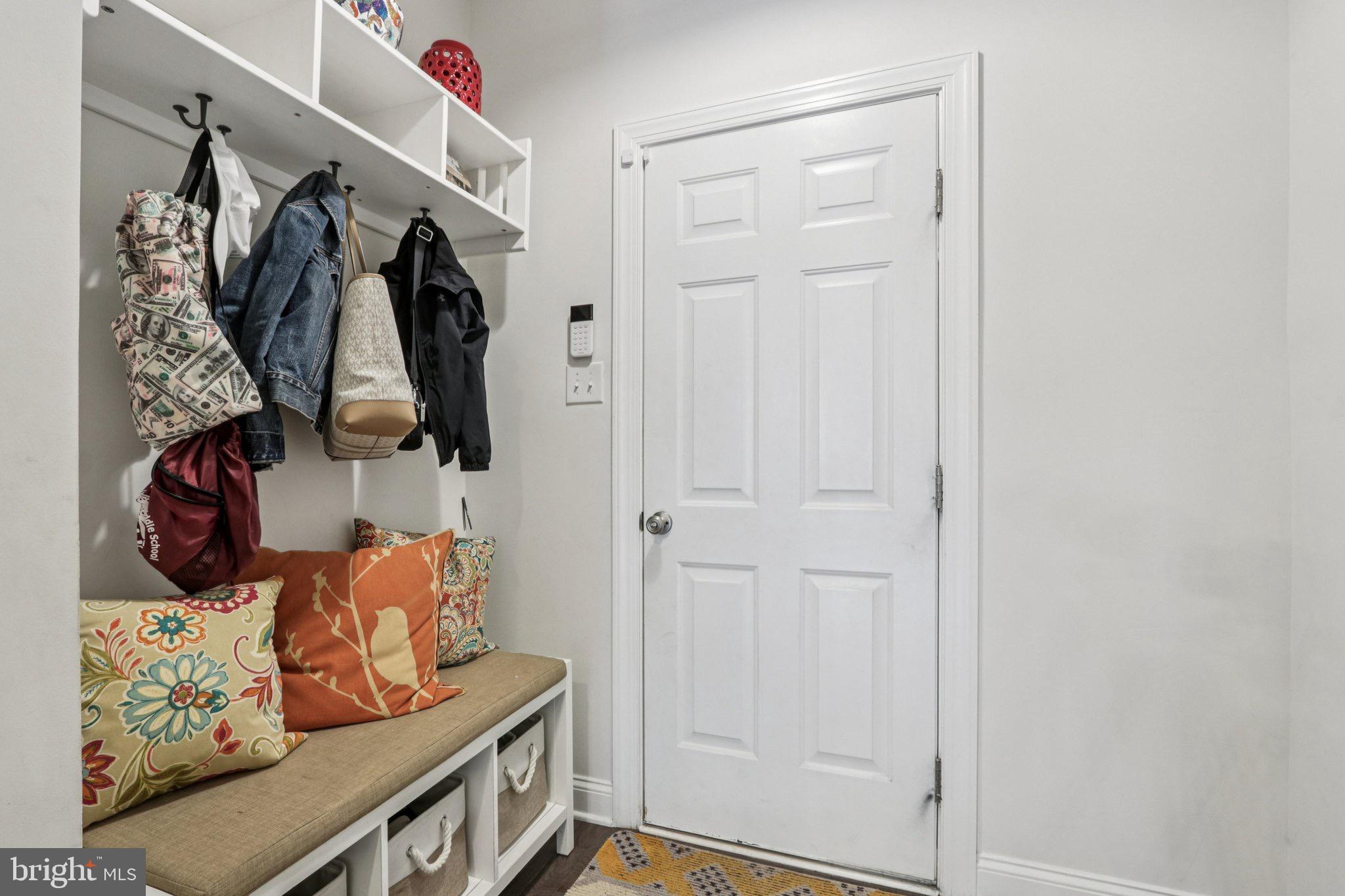 BROOKFIELD - Residential