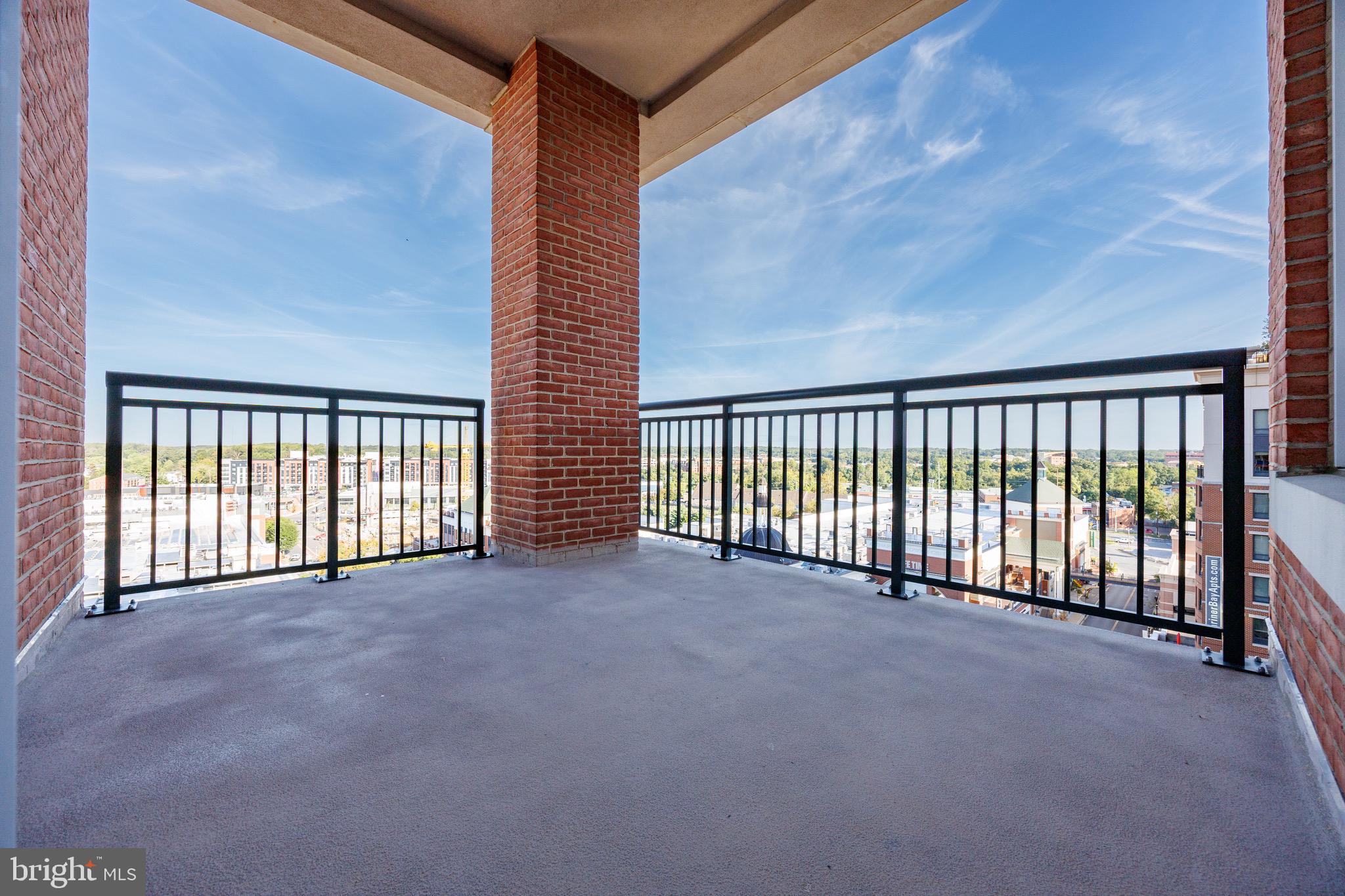 GRANDVIEW AT ANNAPOLIS TOWNE CENTRE - Residential