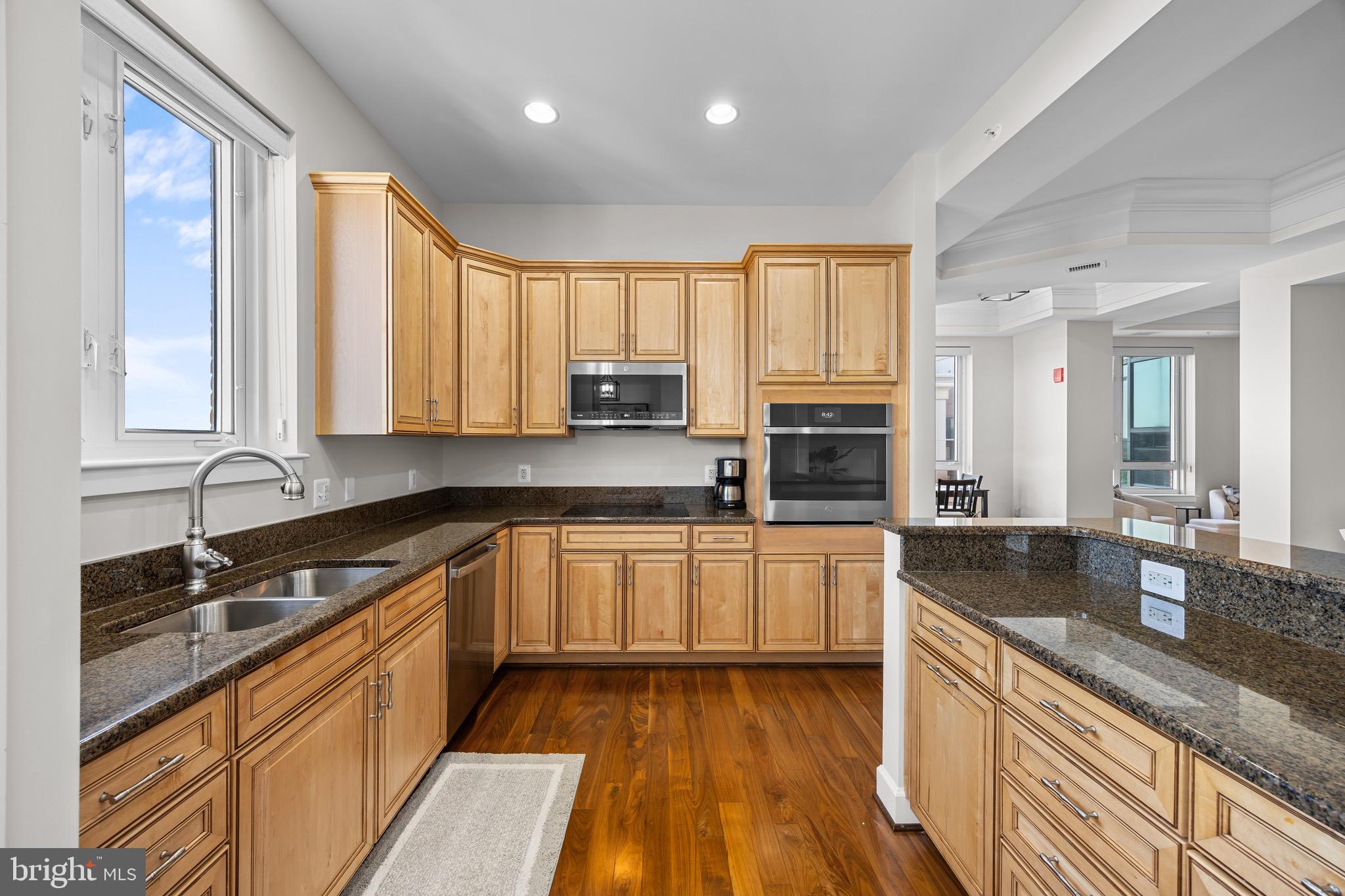 GRANDVIEW AT ANNAPOLIS TOWNE CENTRE - Residential