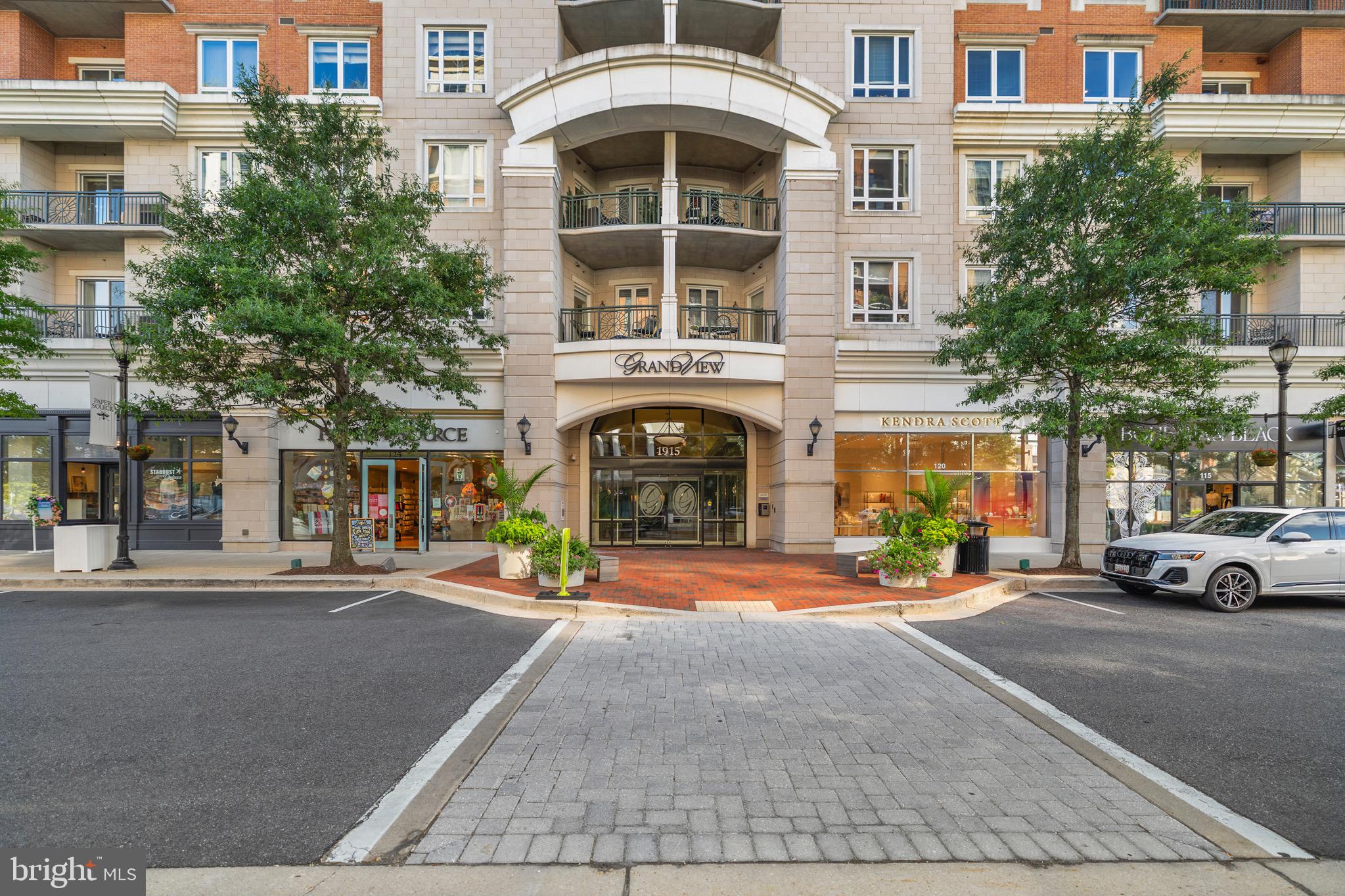 1915 TOWNE CENTRE BOULEVARD 1004