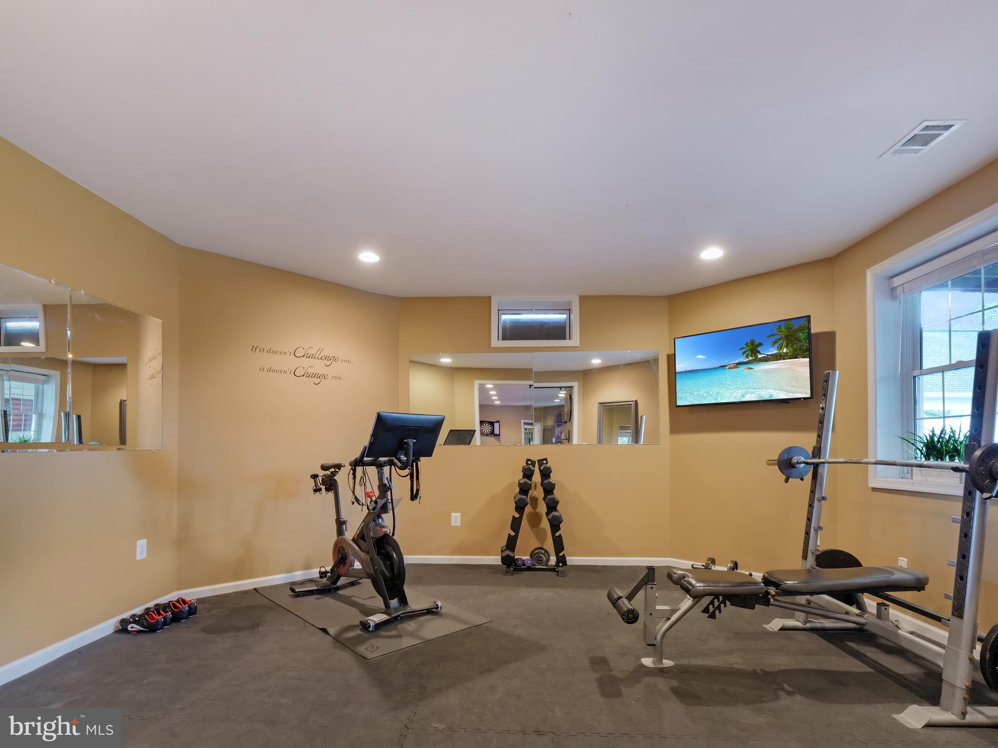 VILLAGE OF WAXPOOL - Residential