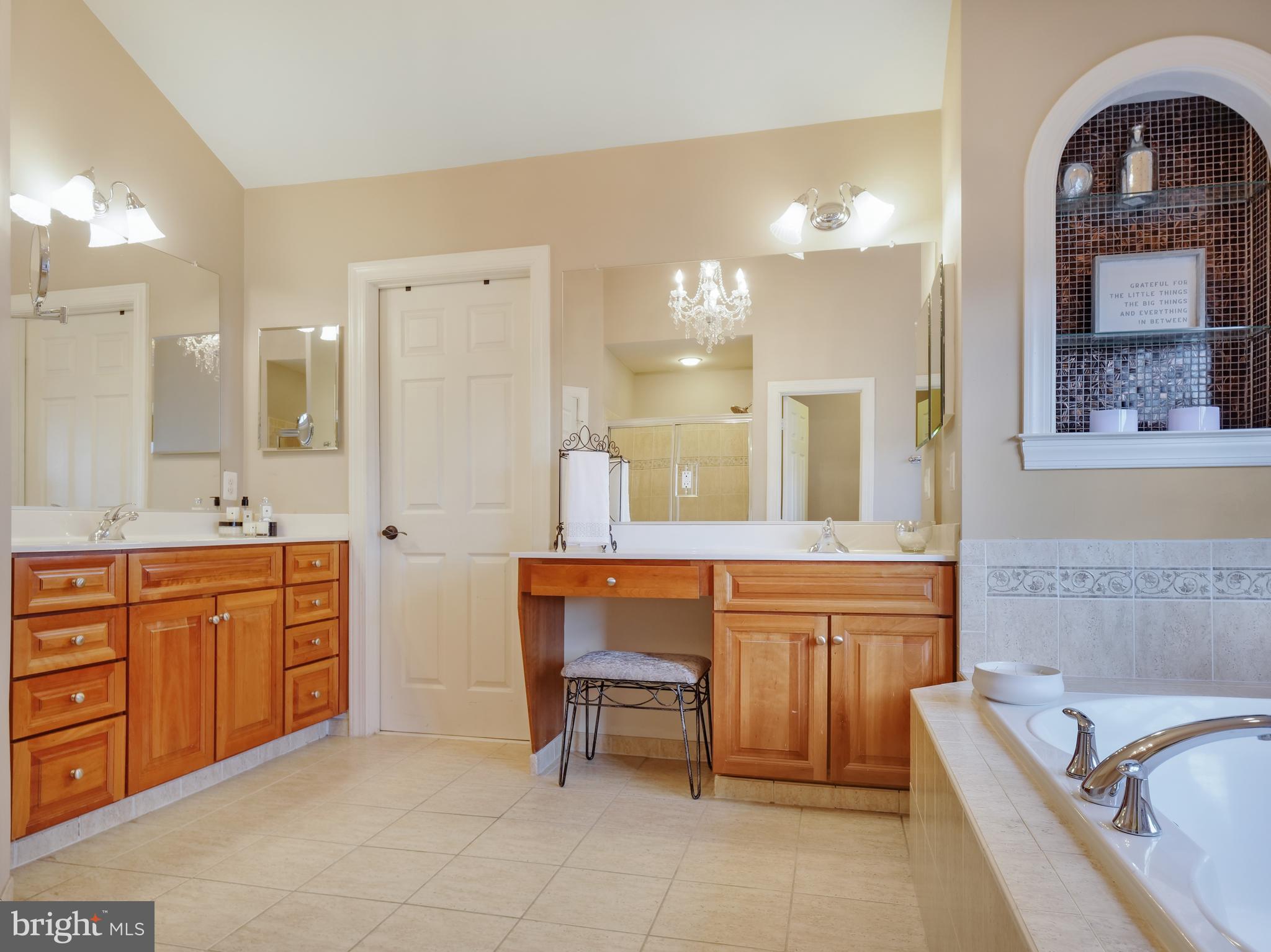 VILLAGE OF WAXPOOL - Residential