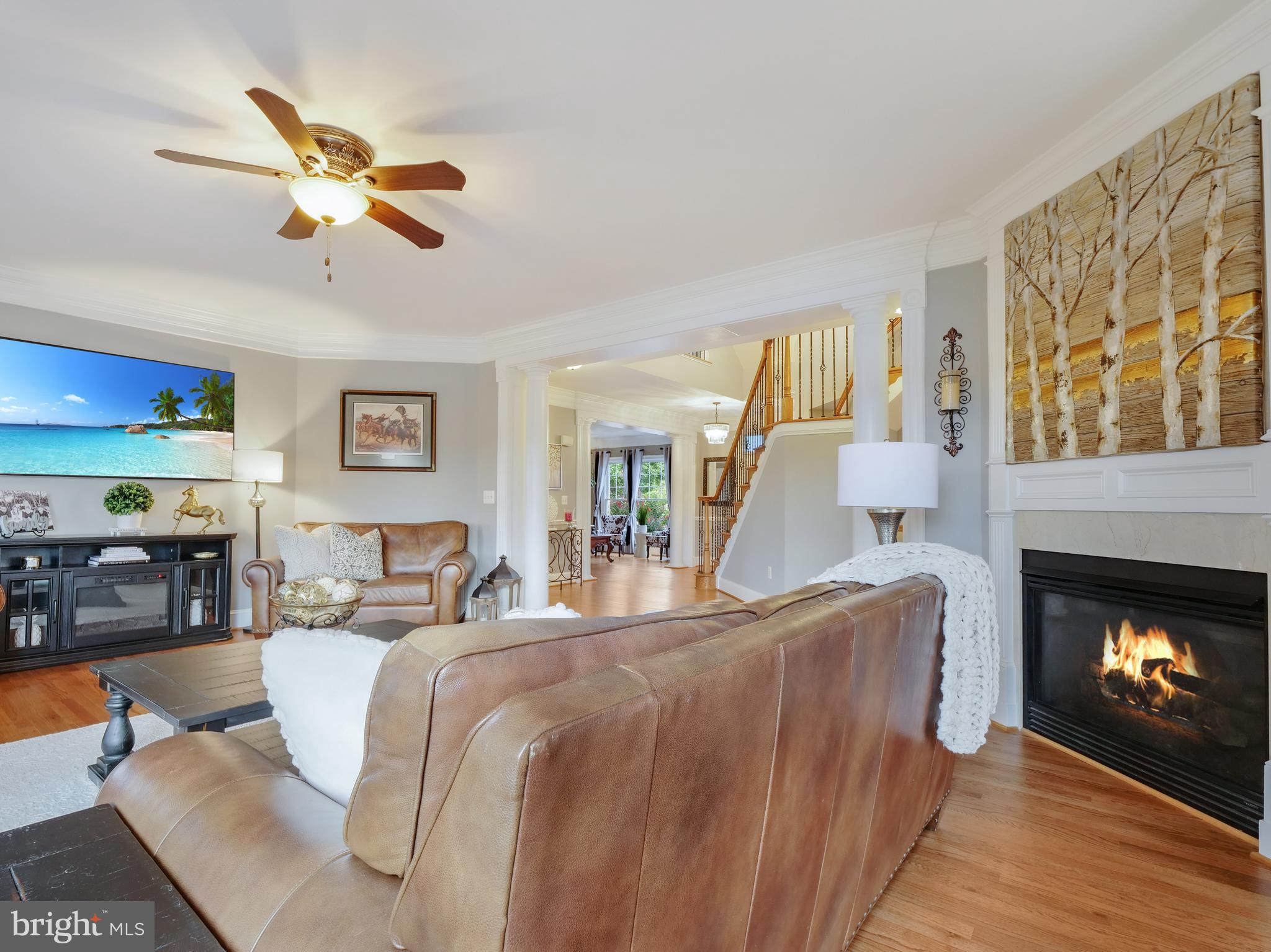 VILLAGE OF WAXPOOL - Residential