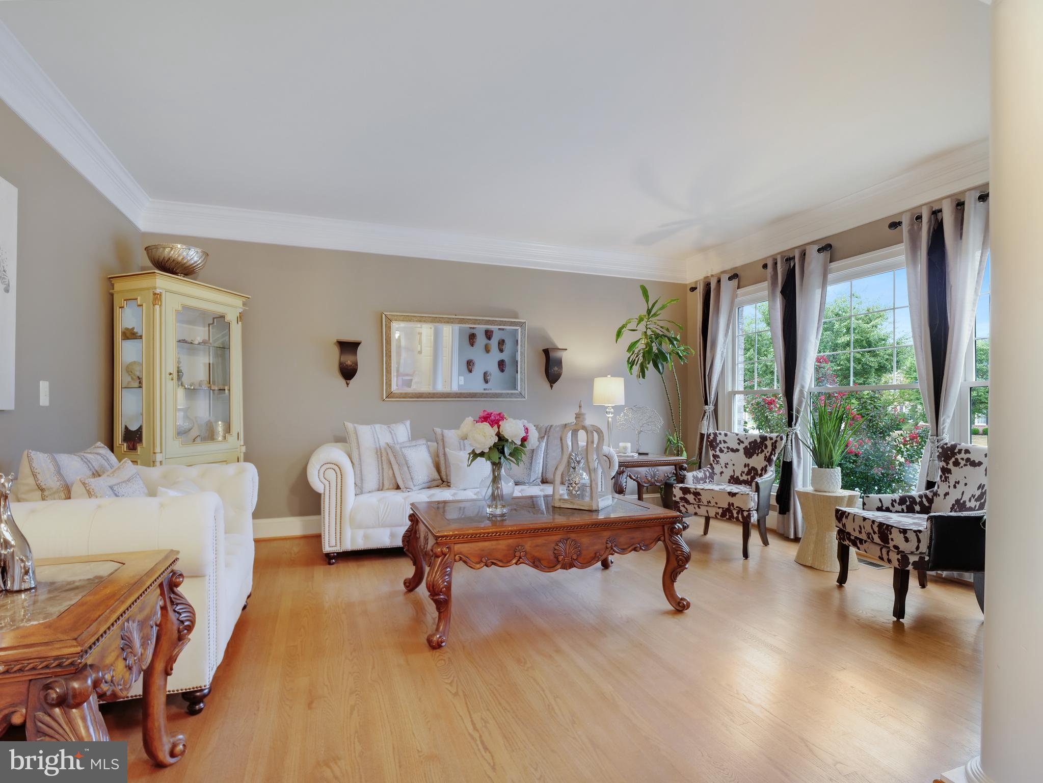 VILLAGE OF WAXPOOL - Residential