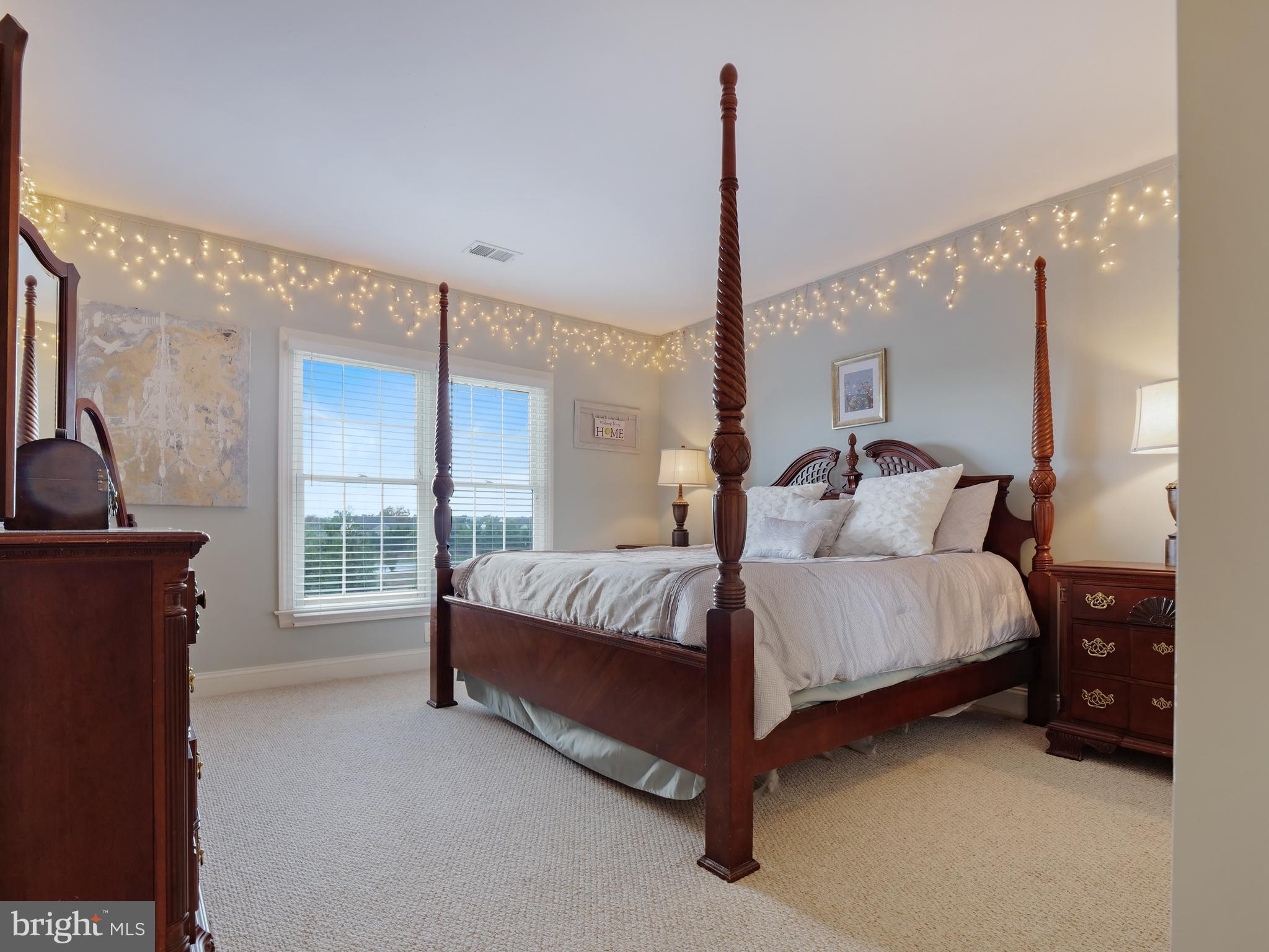 VILLAGE OF WAXPOOL - Residential