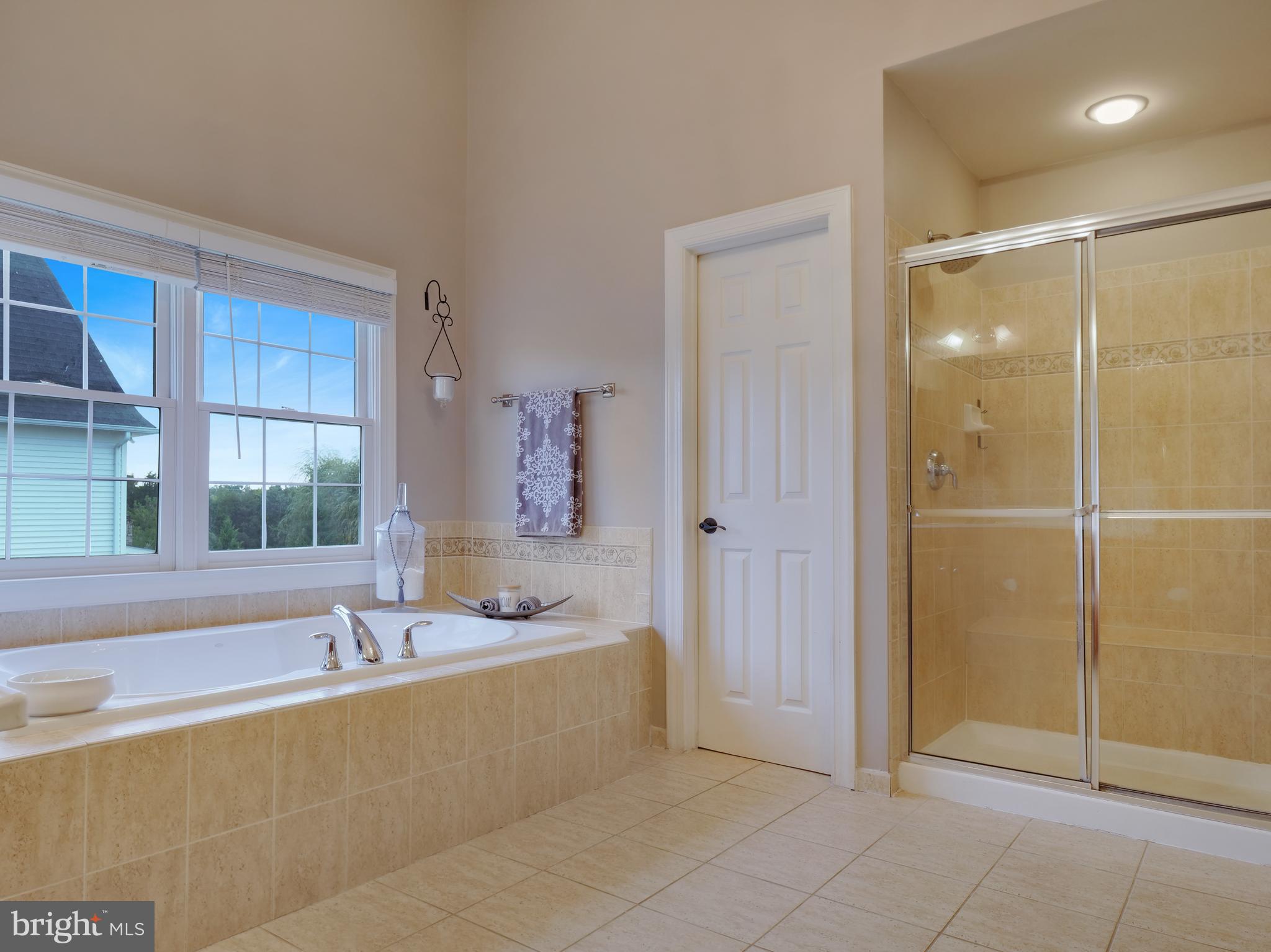 VILLAGE OF WAXPOOL - Residential