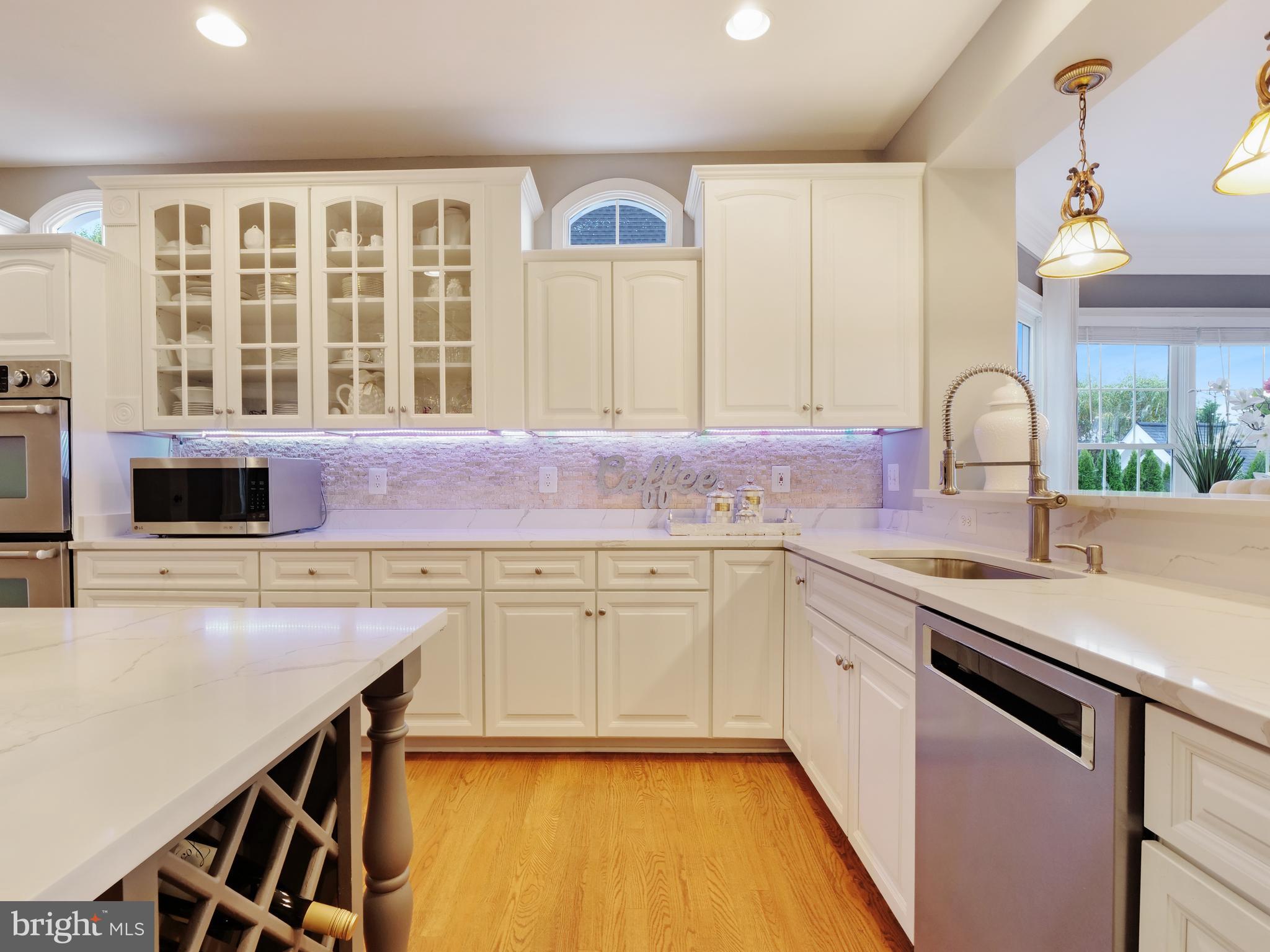 VILLAGE OF WAXPOOL - Residential