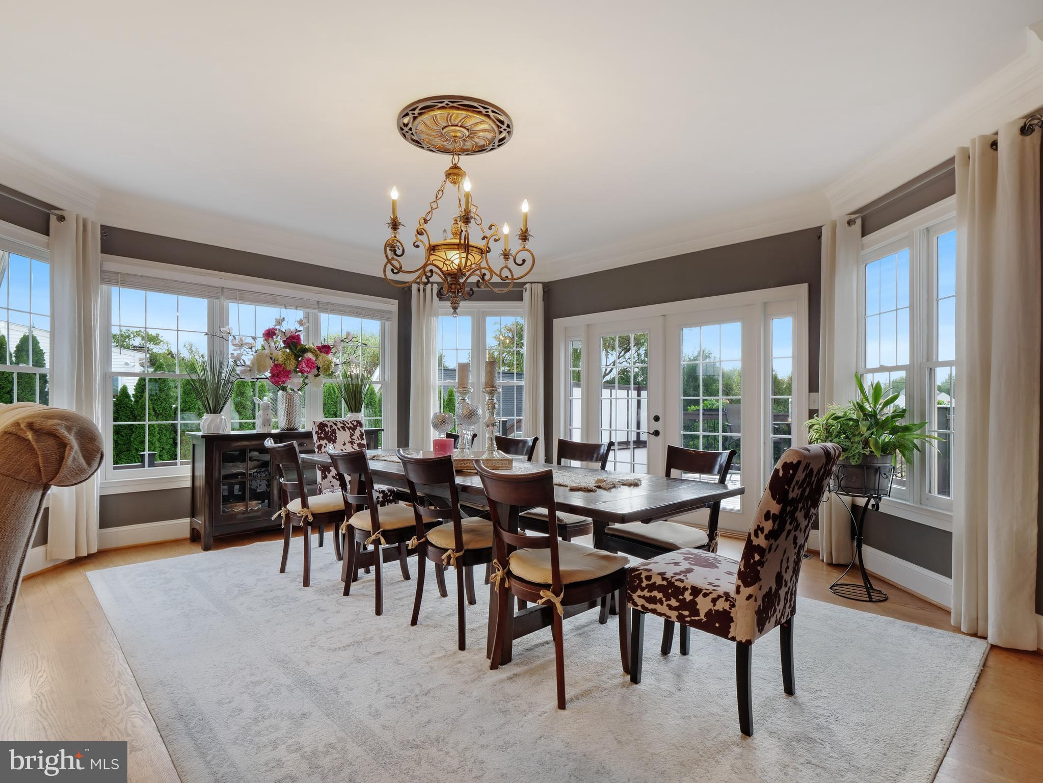 VILLAGE OF WAXPOOL - Residential