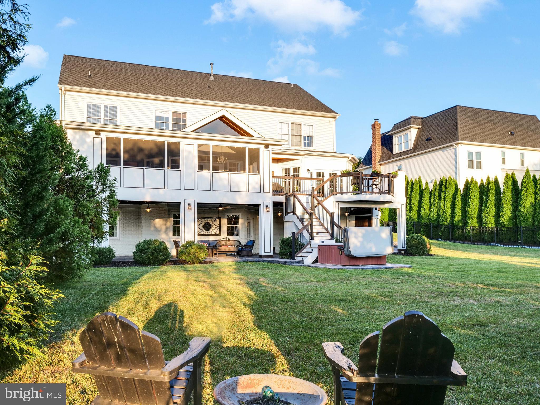 VILLAGE OF WAXPOOL - Residential