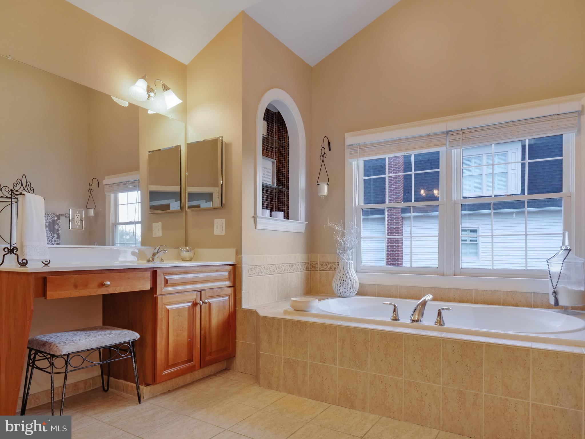 VILLAGE OF WAXPOOL - Residential