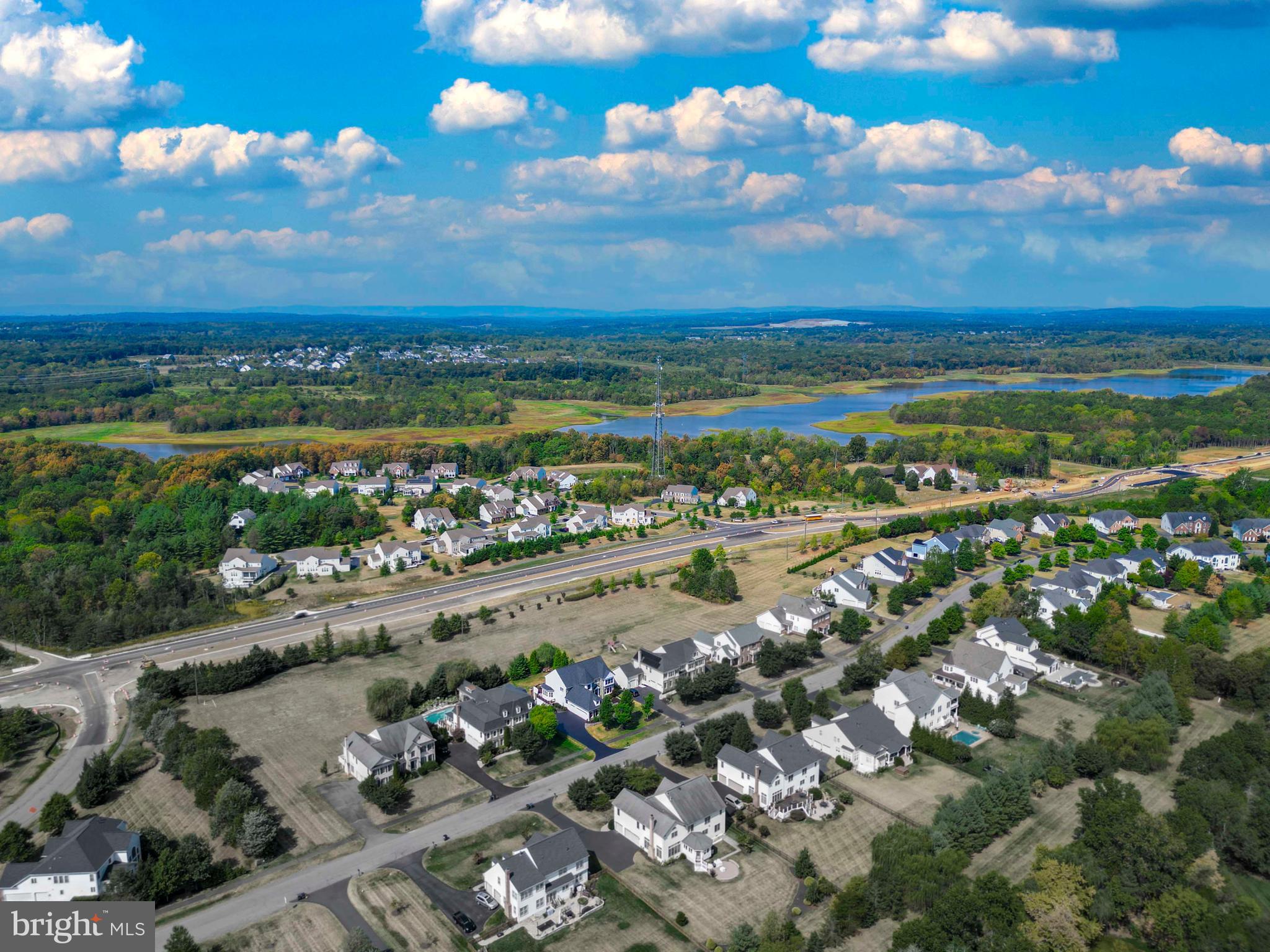 VILLAGE OF WAXPOOL - Residential