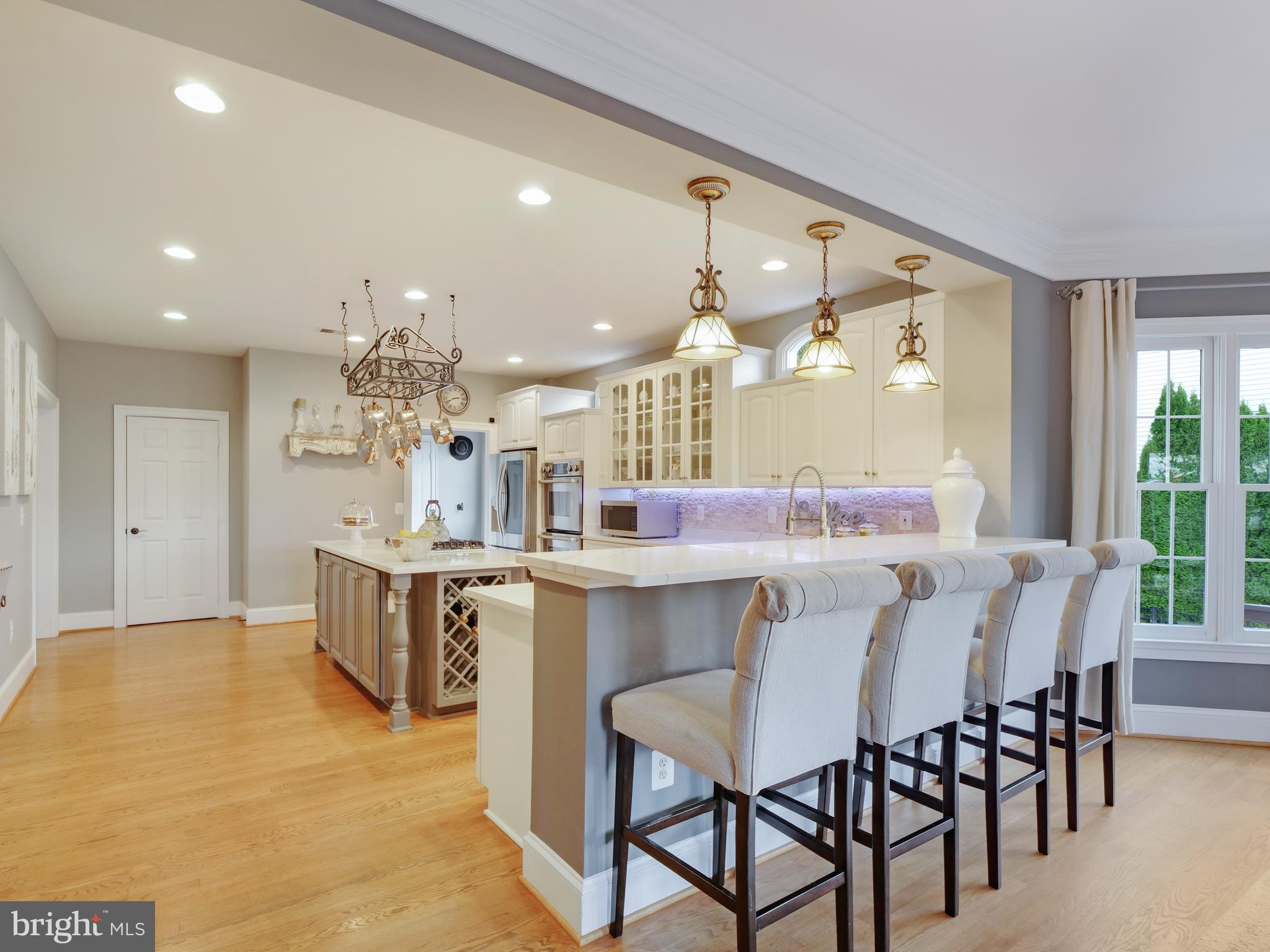 VILLAGE OF WAXPOOL - Residential