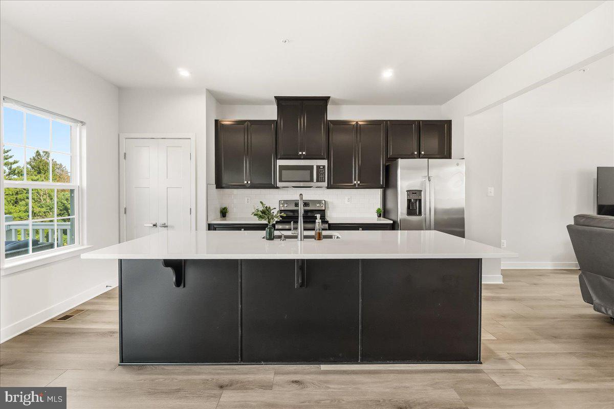1403 WILMER PARK LANE
