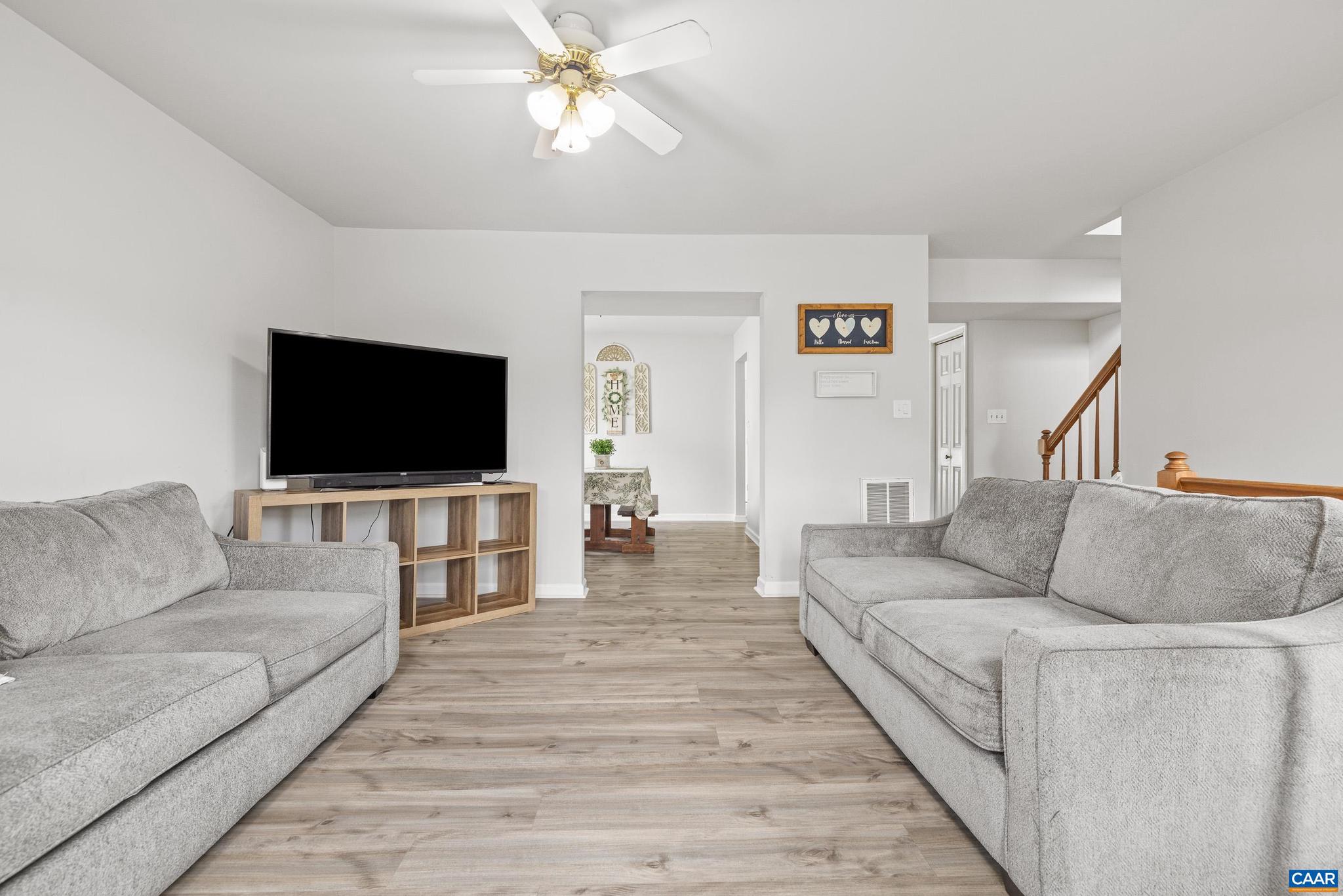 2330 AUSTIN DR