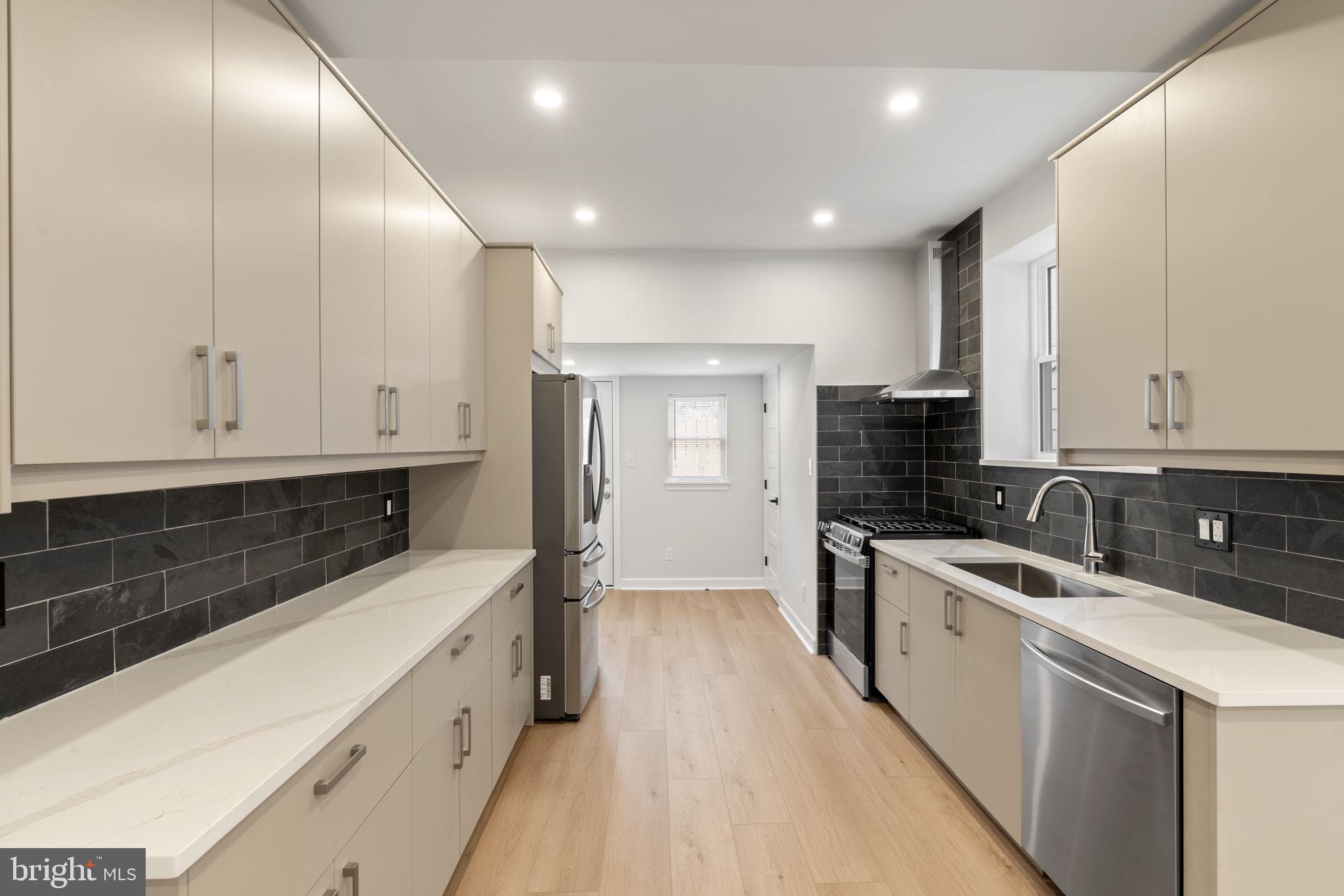 CEDAR PARK - Residential