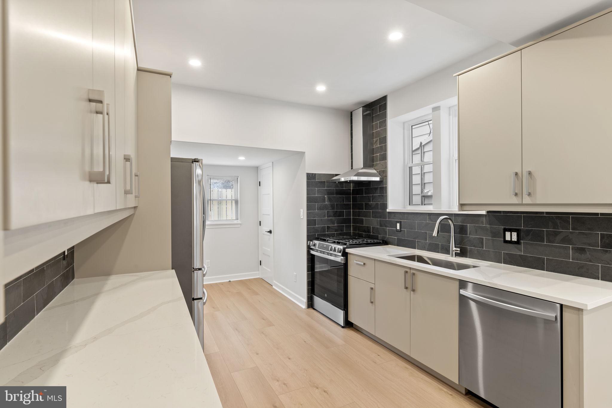 CEDAR PARK - Residential