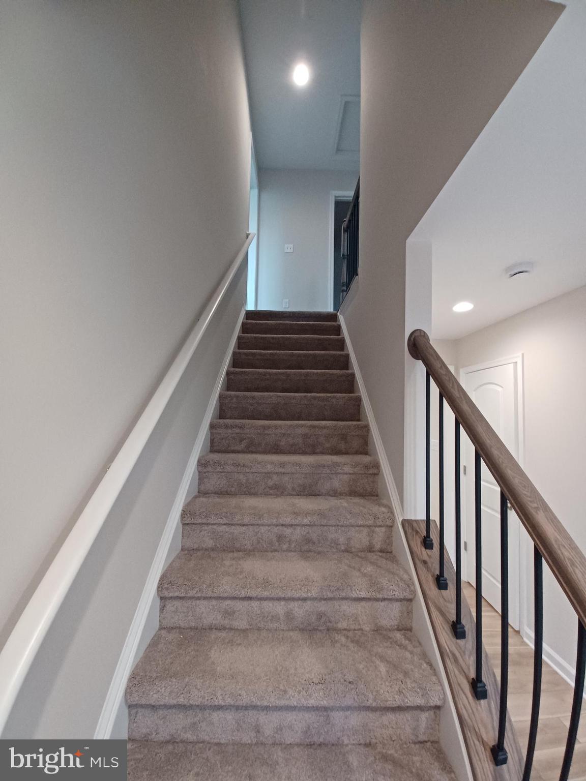 PRENTISS POINT - Residential