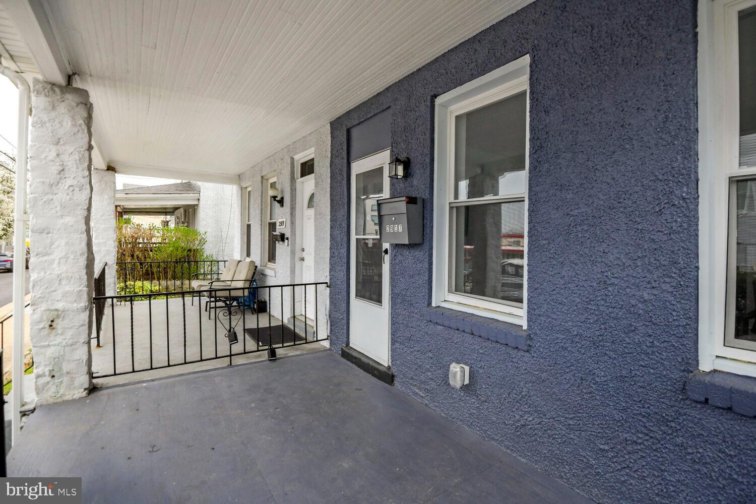 LAURAVILLE HISTORIC DISTRICT - Residential