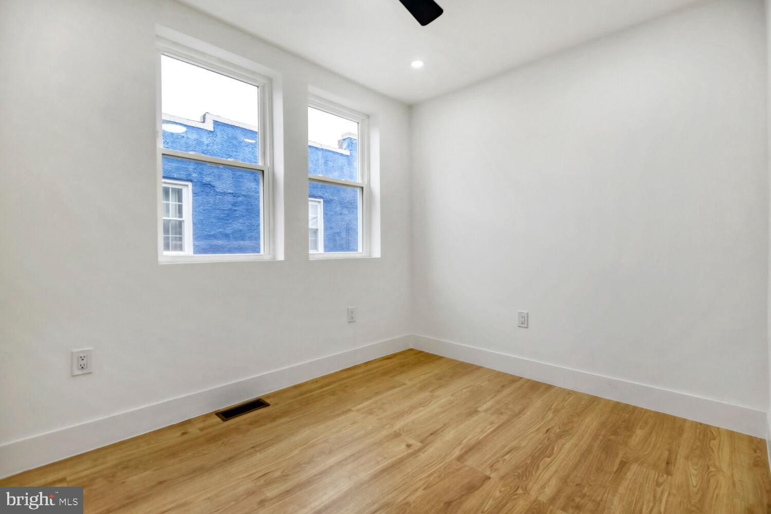 LAURAVILLE HISTORIC DISTRICT - Residential