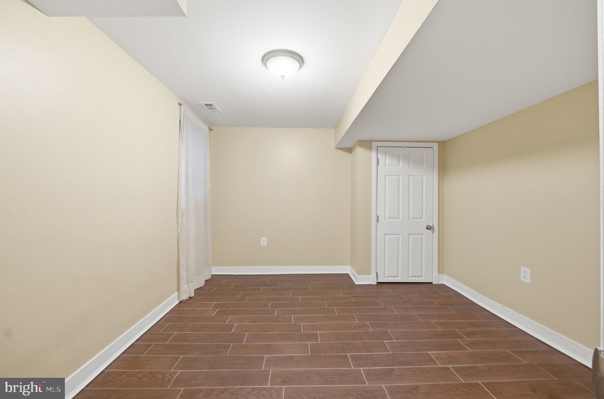 FOREST HEIGHTS - Residential