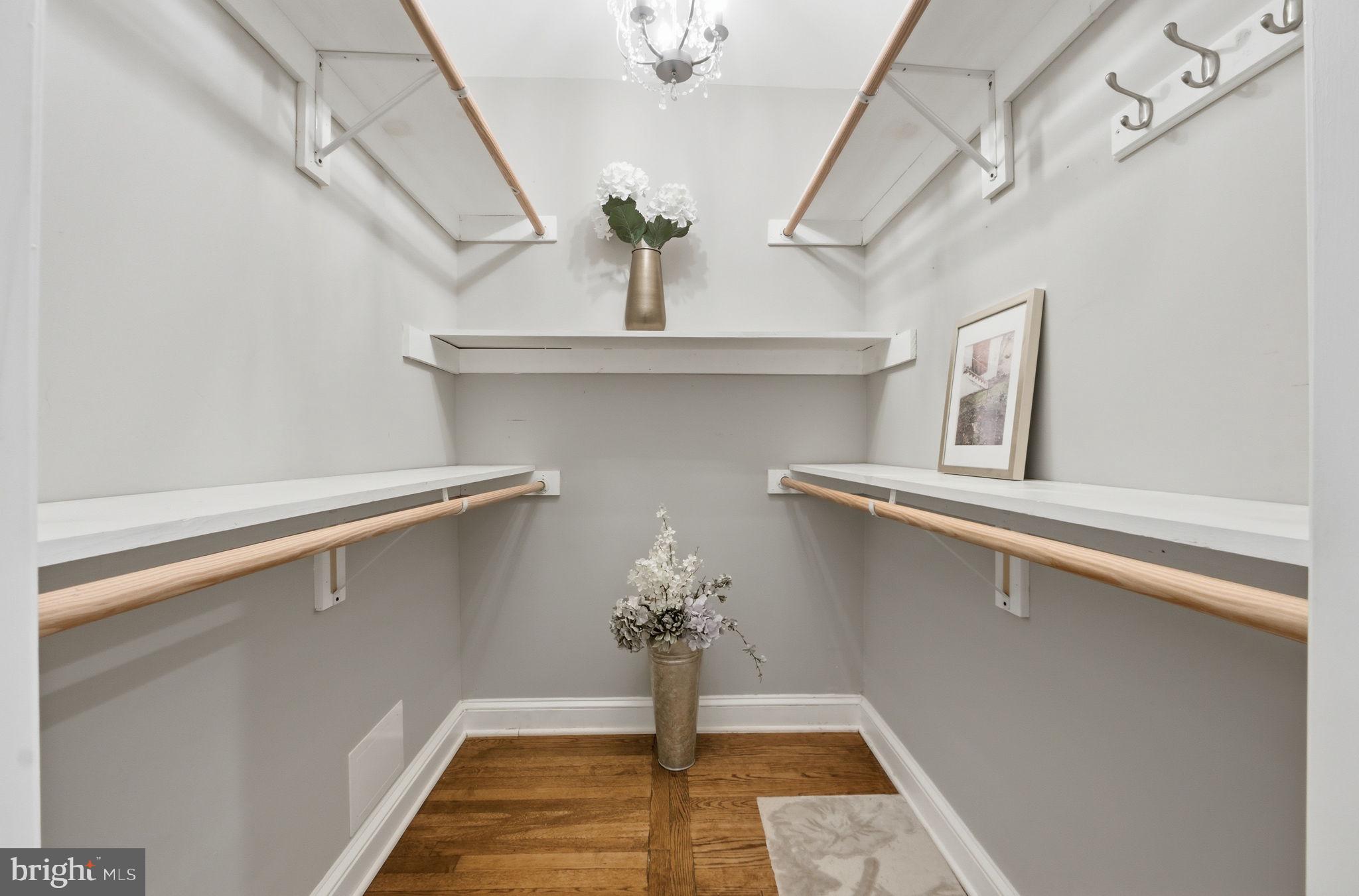 FOREST HEIGHTS - Residential