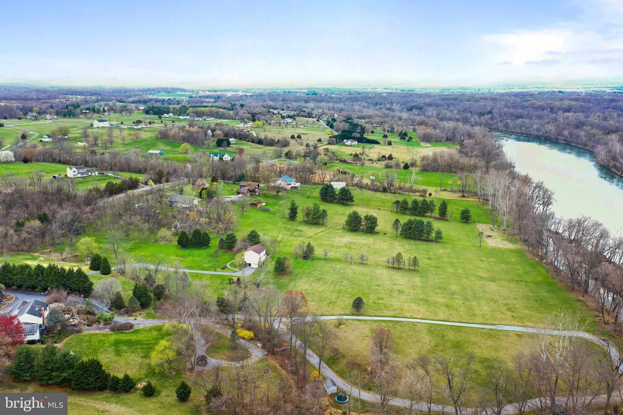 ORCHARD ON THE POTOMAC - Residential