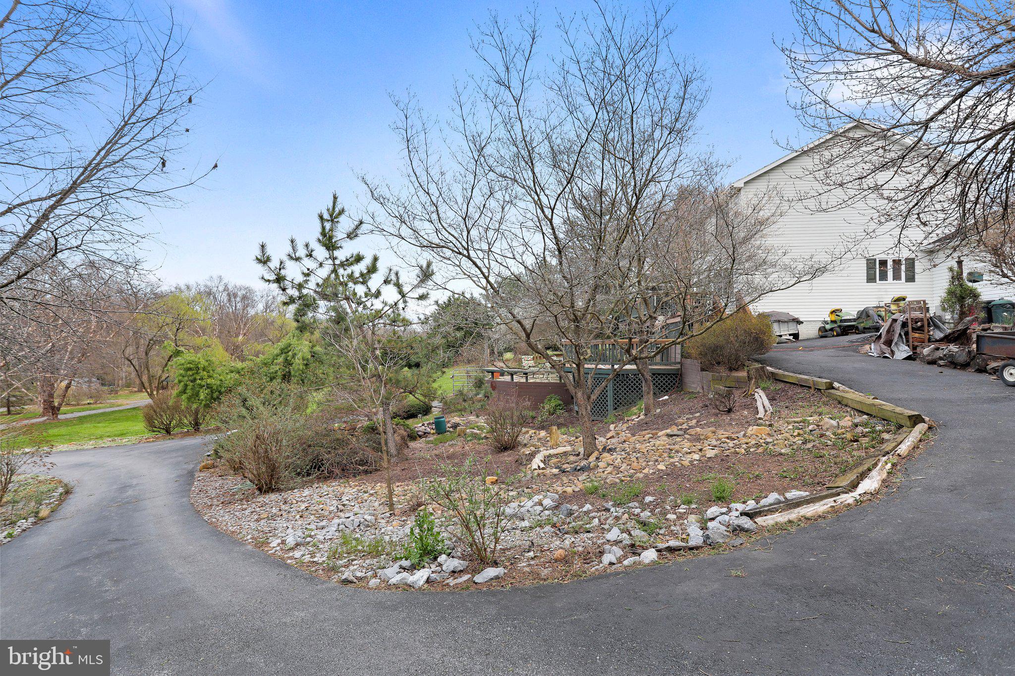 ORCHARD ON THE POTOMAC - Residential