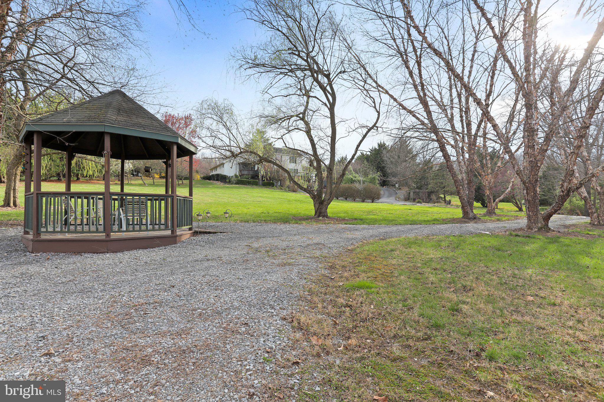 ORCHARD ON THE POTOMAC - Residential