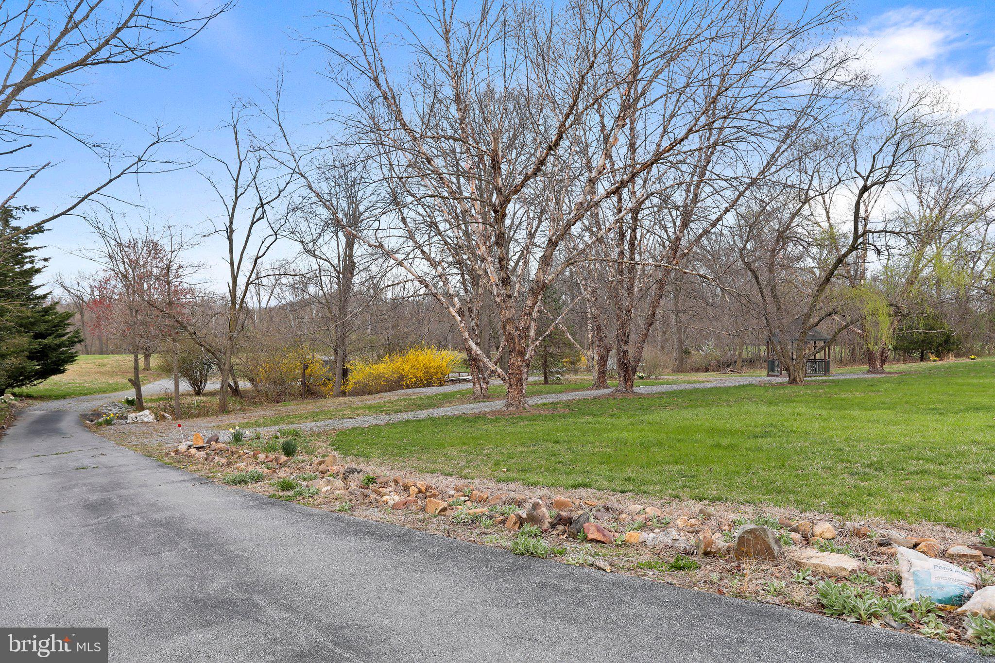 ORCHARD ON THE POTOMAC - Residential