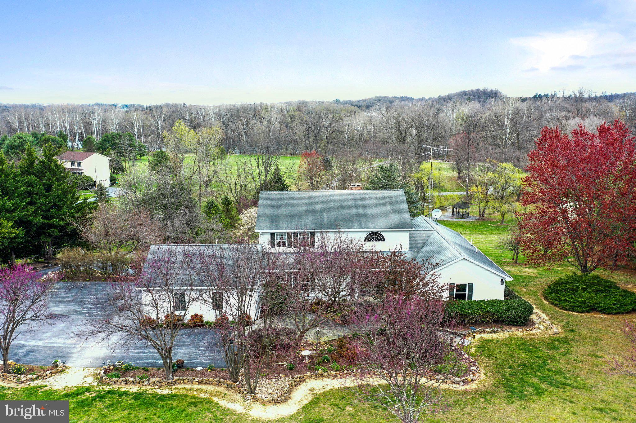 ORCHARD ON THE POTOMAC - Residential