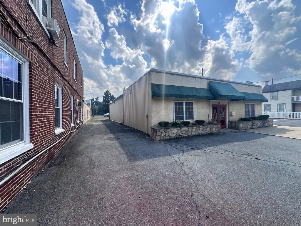 Photo of 22 W Main Street, MOUNT JOY, PA 17552 (MLS # PALA2094480)