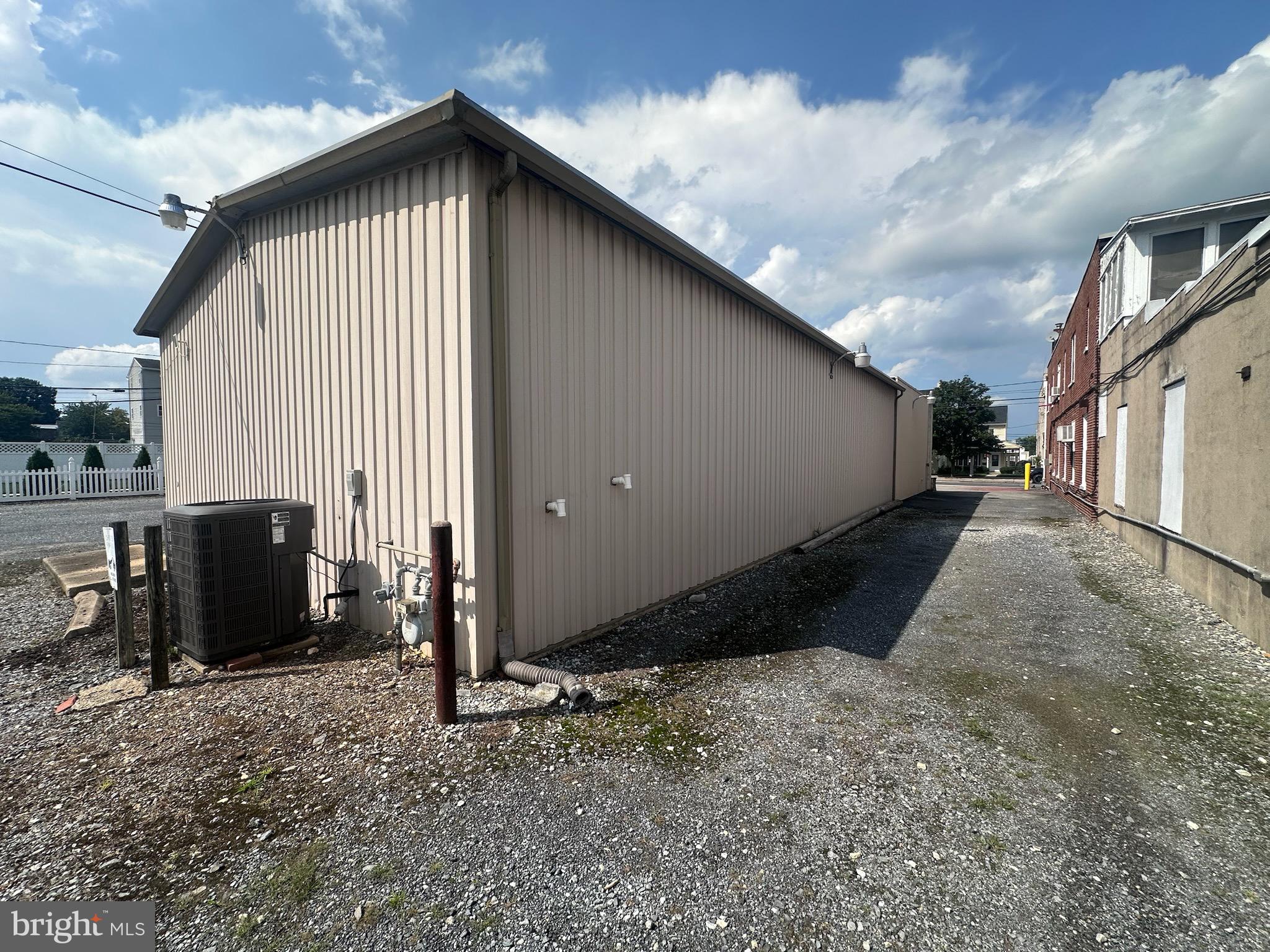 22 W MAIN STREET