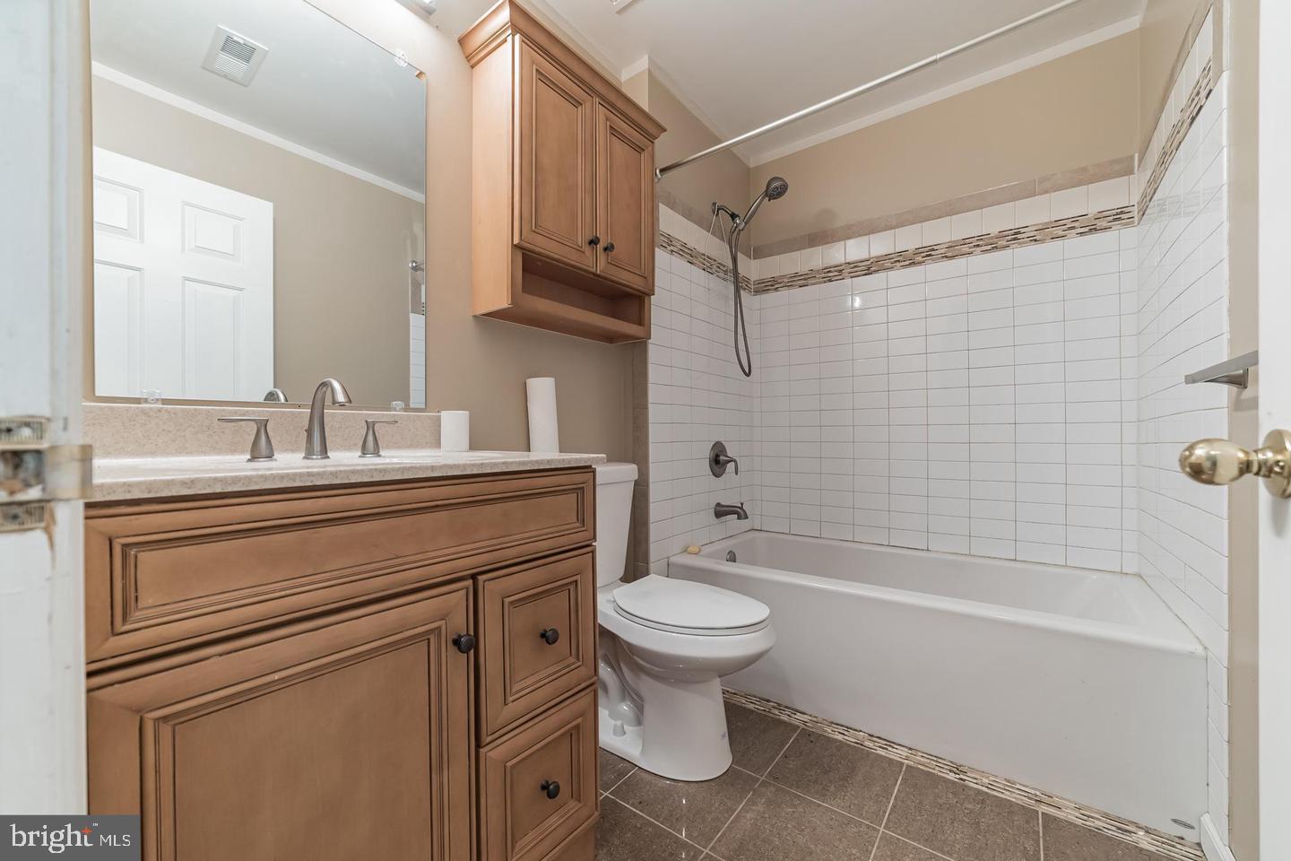 WINTERS RUN MANOR - Residential