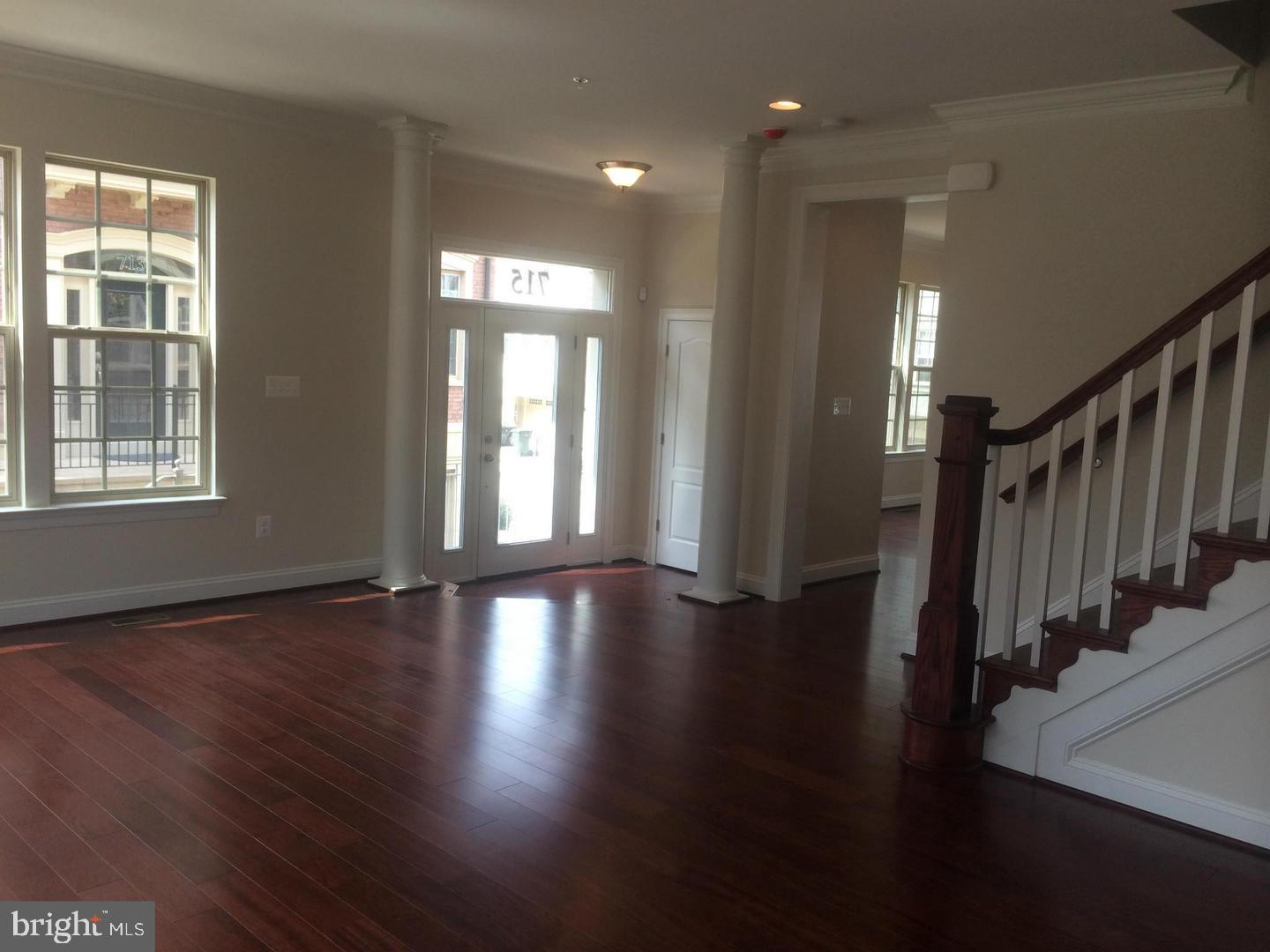 NATIONAL HARBOR - Residential