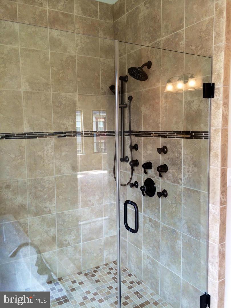 NATIONAL HARBOR - Residential