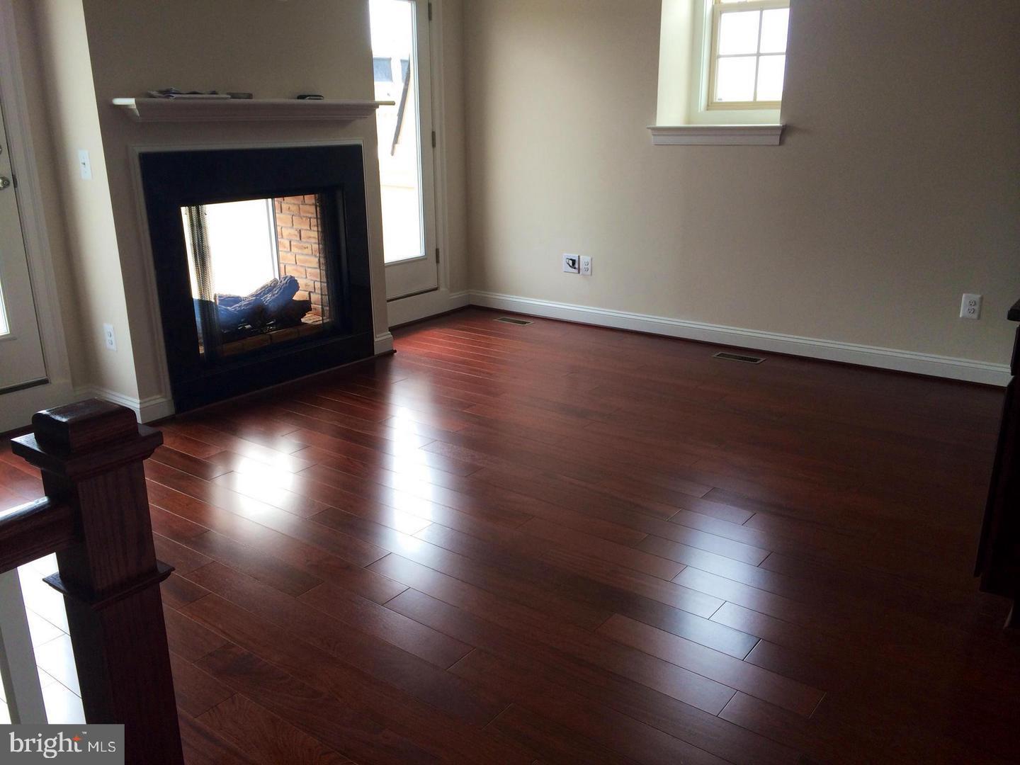 NATIONAL HARBOR - Residential