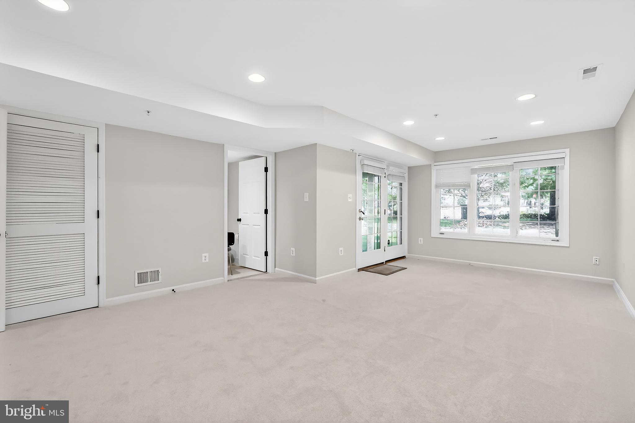 MONTJOY - Residential