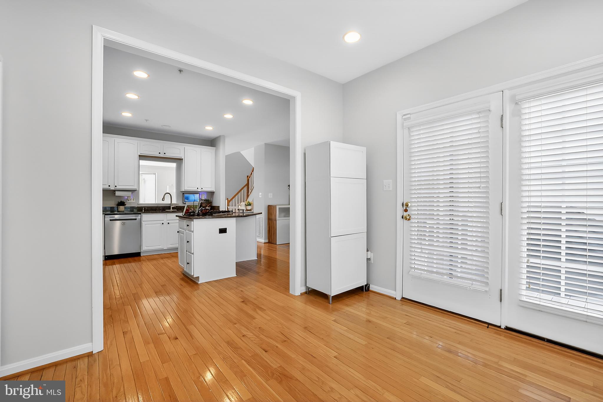 MONTJOY - Residential