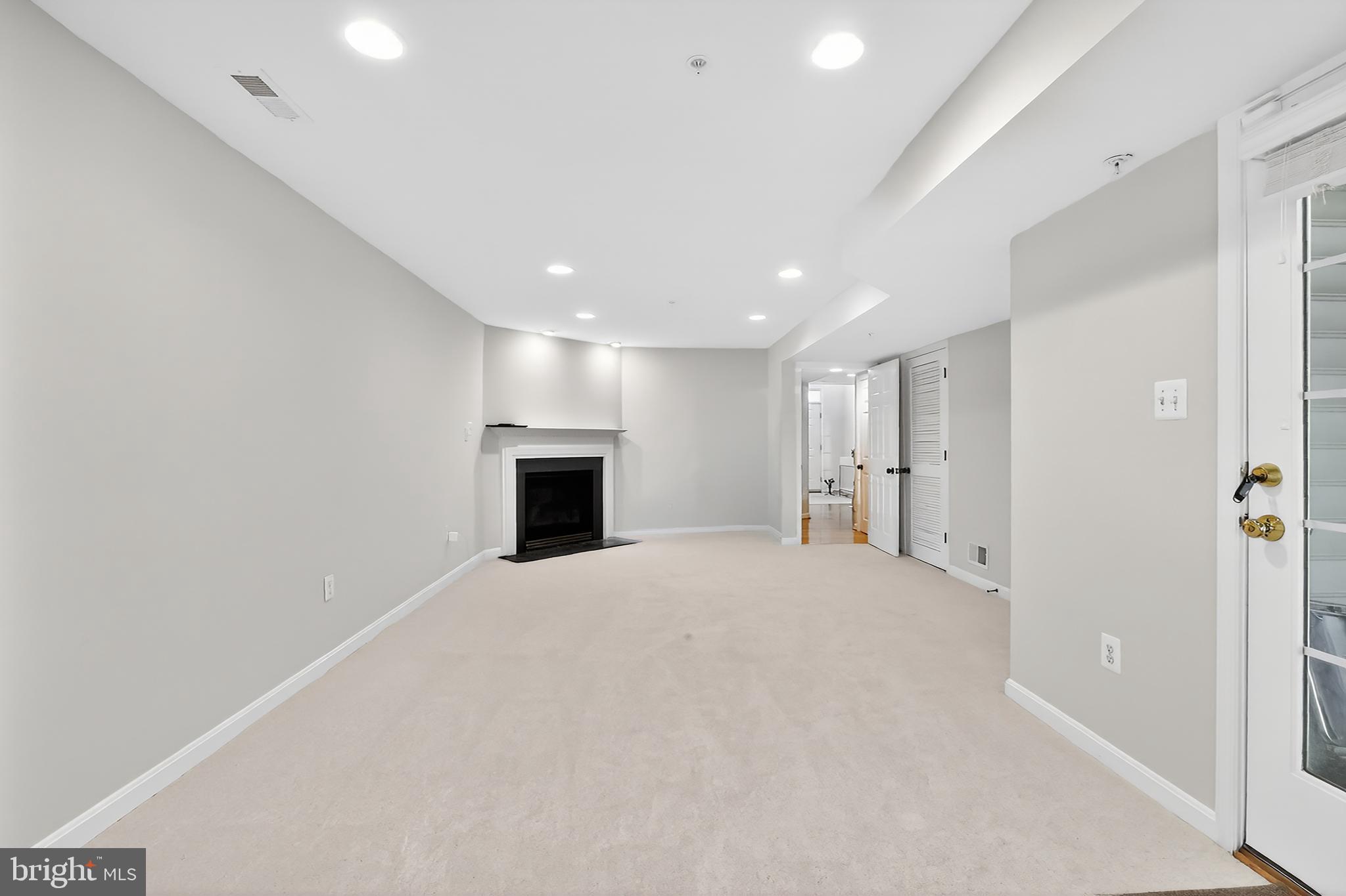 MONTJOY - Residential