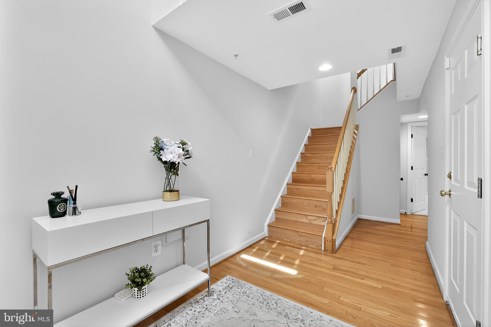 MONTJOY - Residential