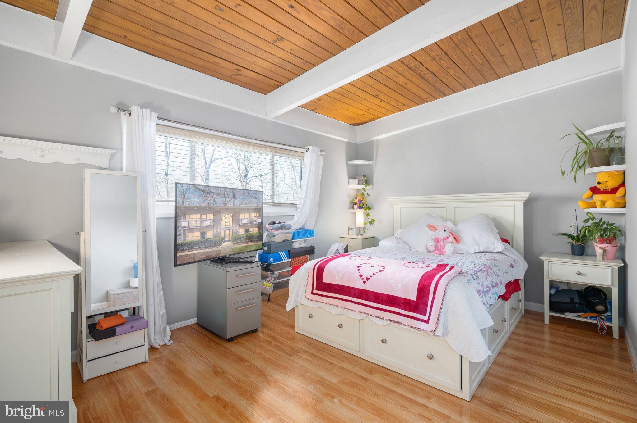 HERITAGE WOODS NORTH - Residential