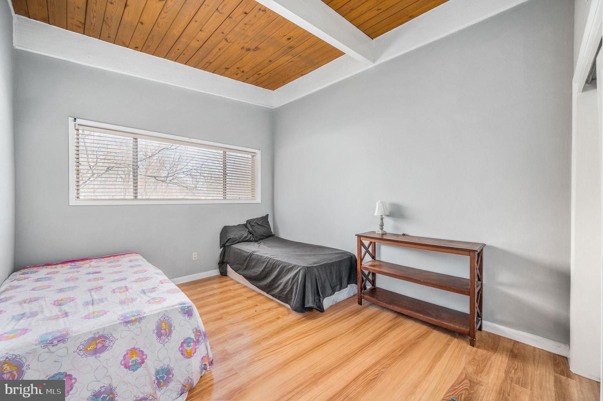 HERITAGE WOODS NORTH - Residential