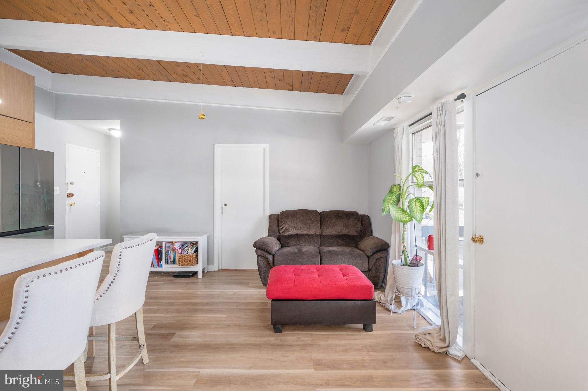 HERITAGE WOODS NORTH - Residential