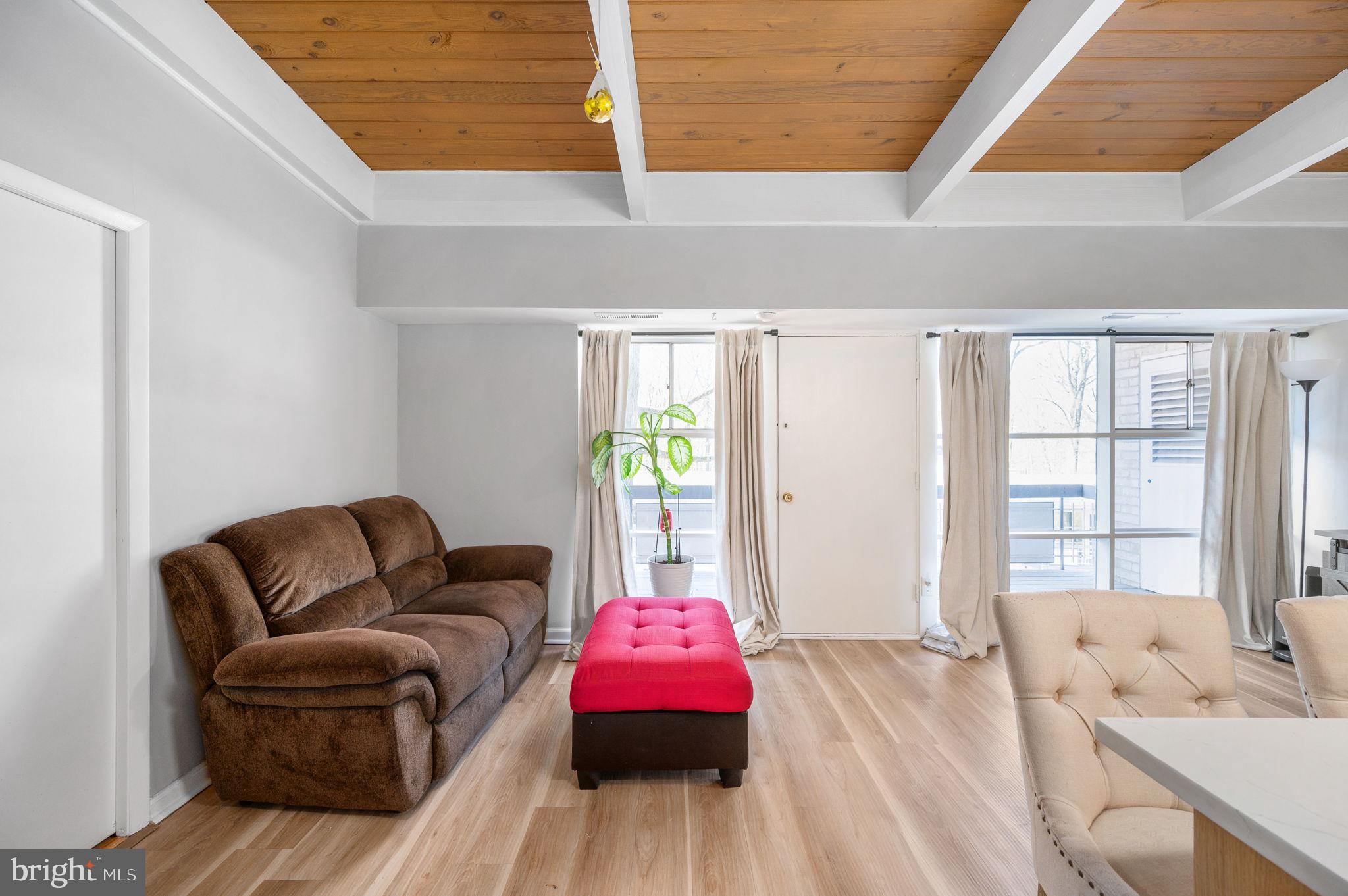 HERITAGE WOODS NORTH - Residential