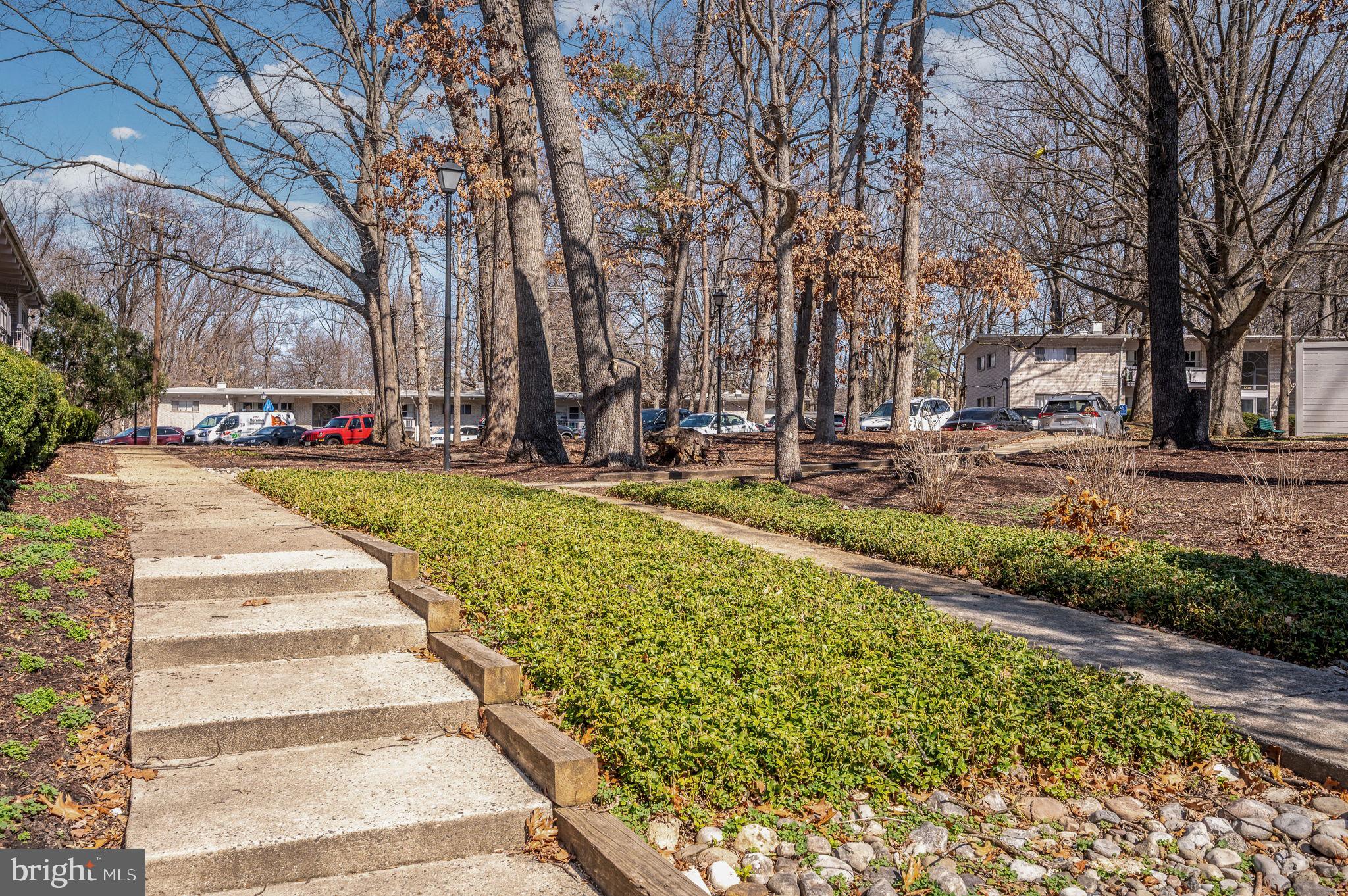 HERITAGE WOODS NORTH - Residential