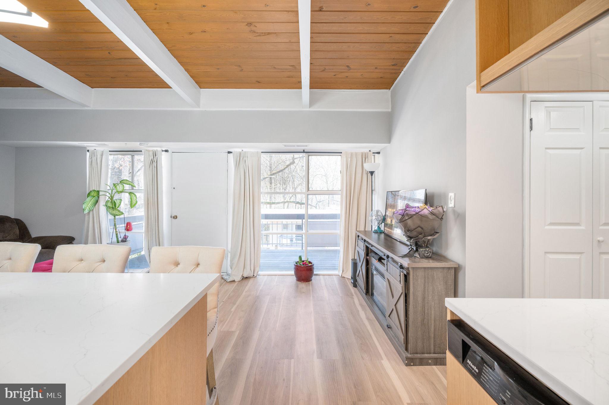 HERITAGE WOODS NORTH - Residential